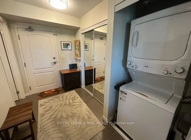 330 PRINCE CHARLES Drive S, #1417