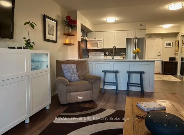 330 PRINCE CHARLES Drive S, #1417