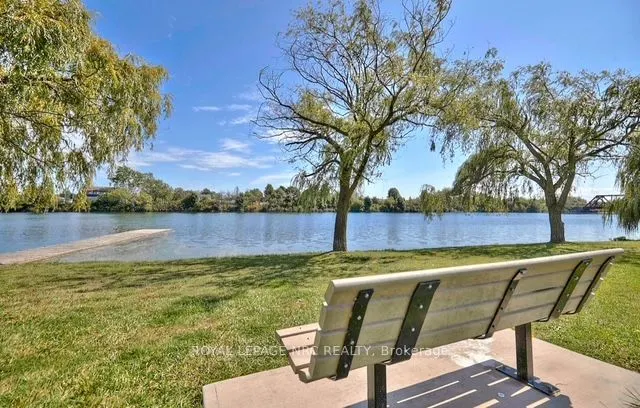 330 PRINCE CHARLES Drive S, #1417