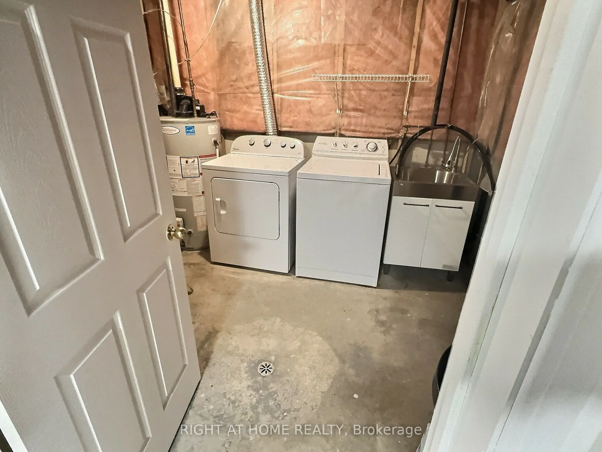 385 Havendale Crescent