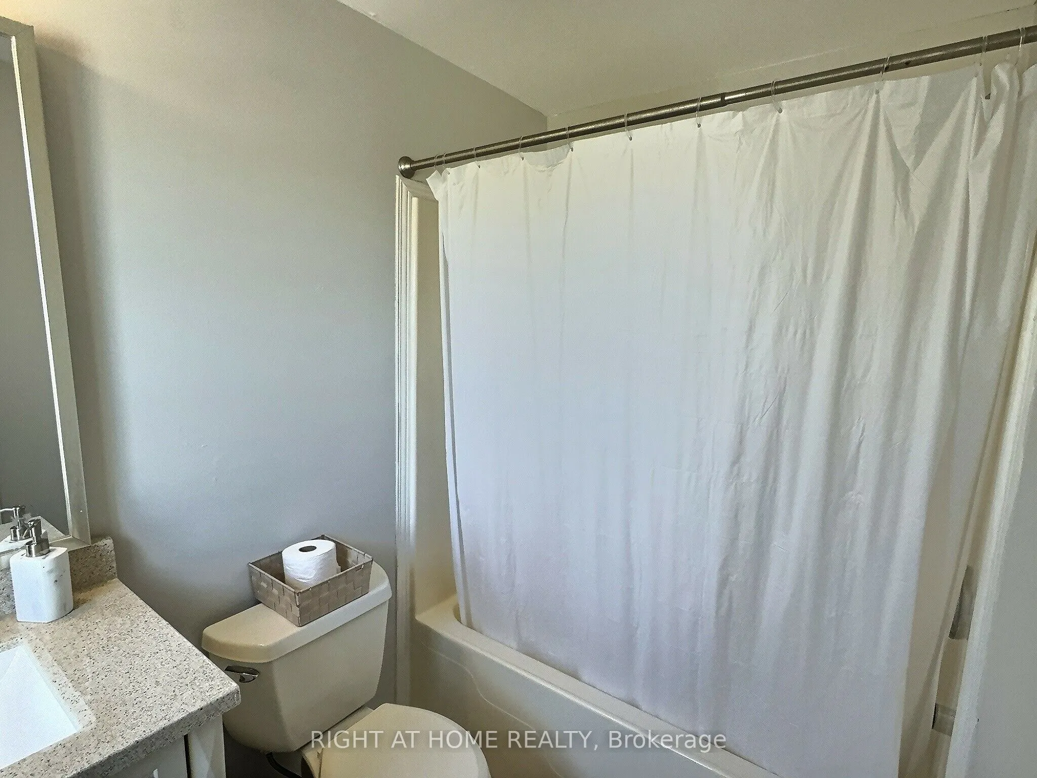 385 Havendale Crescent