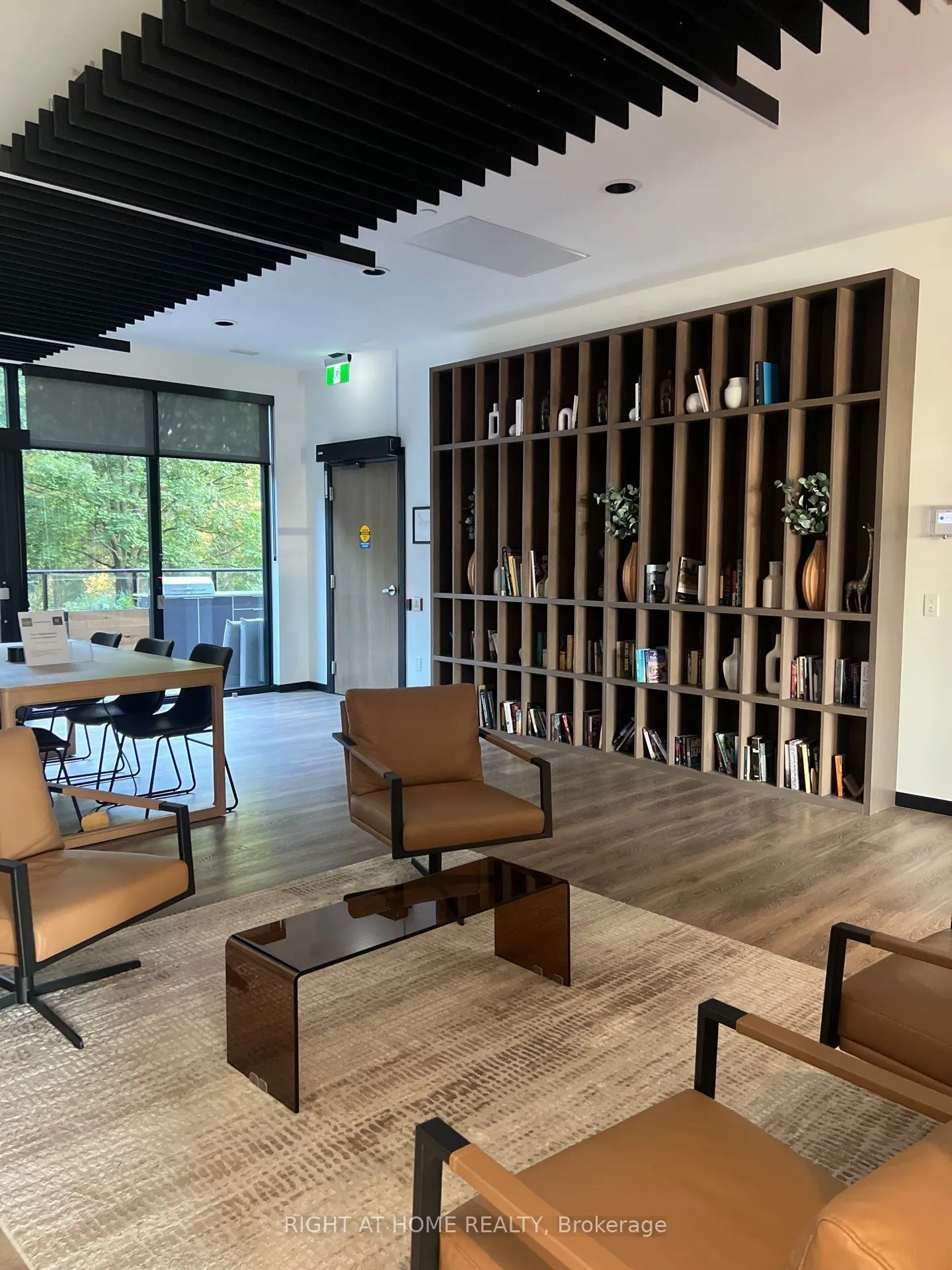 525 New Dundee Road, #414