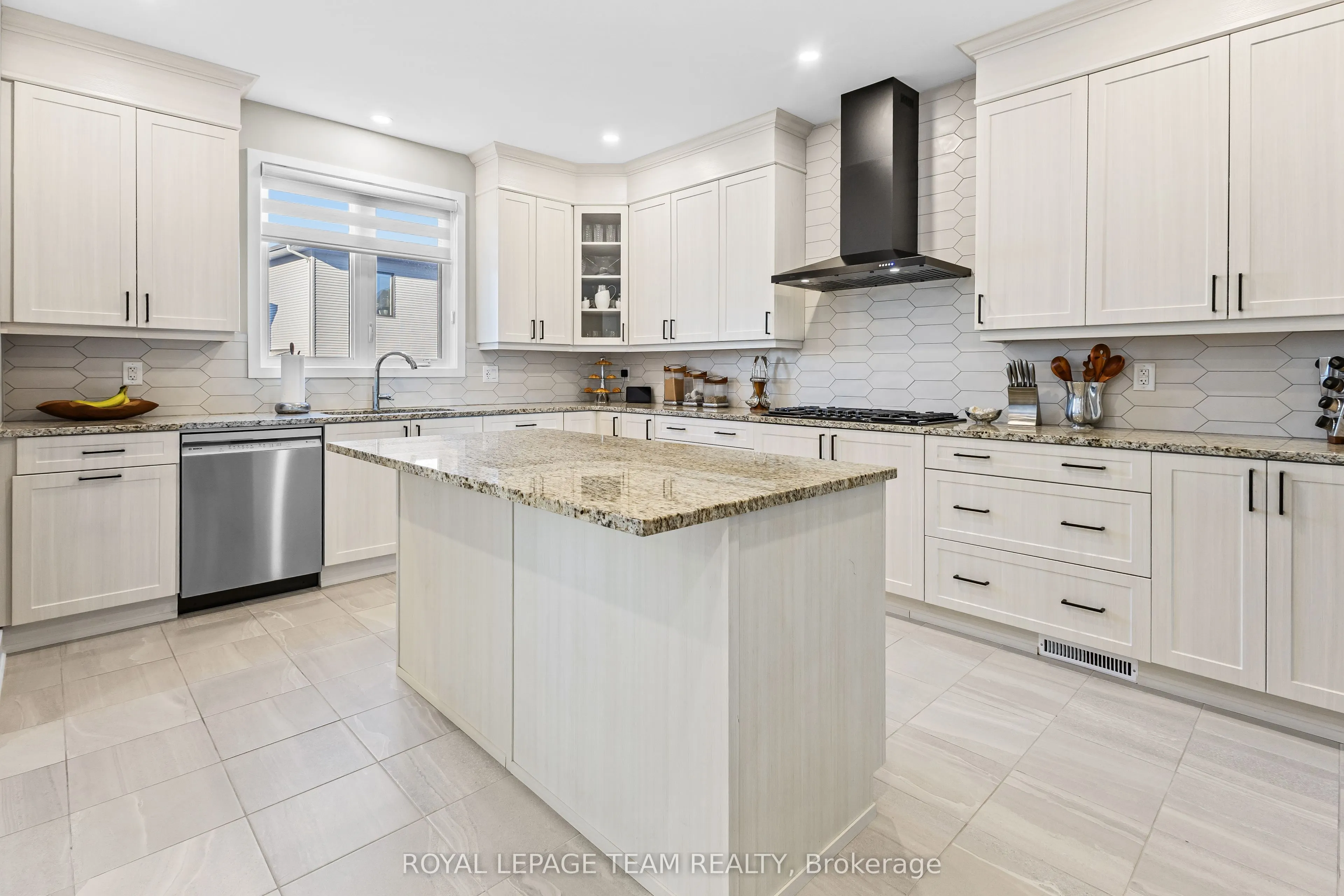 28 Dun Skipper Drive