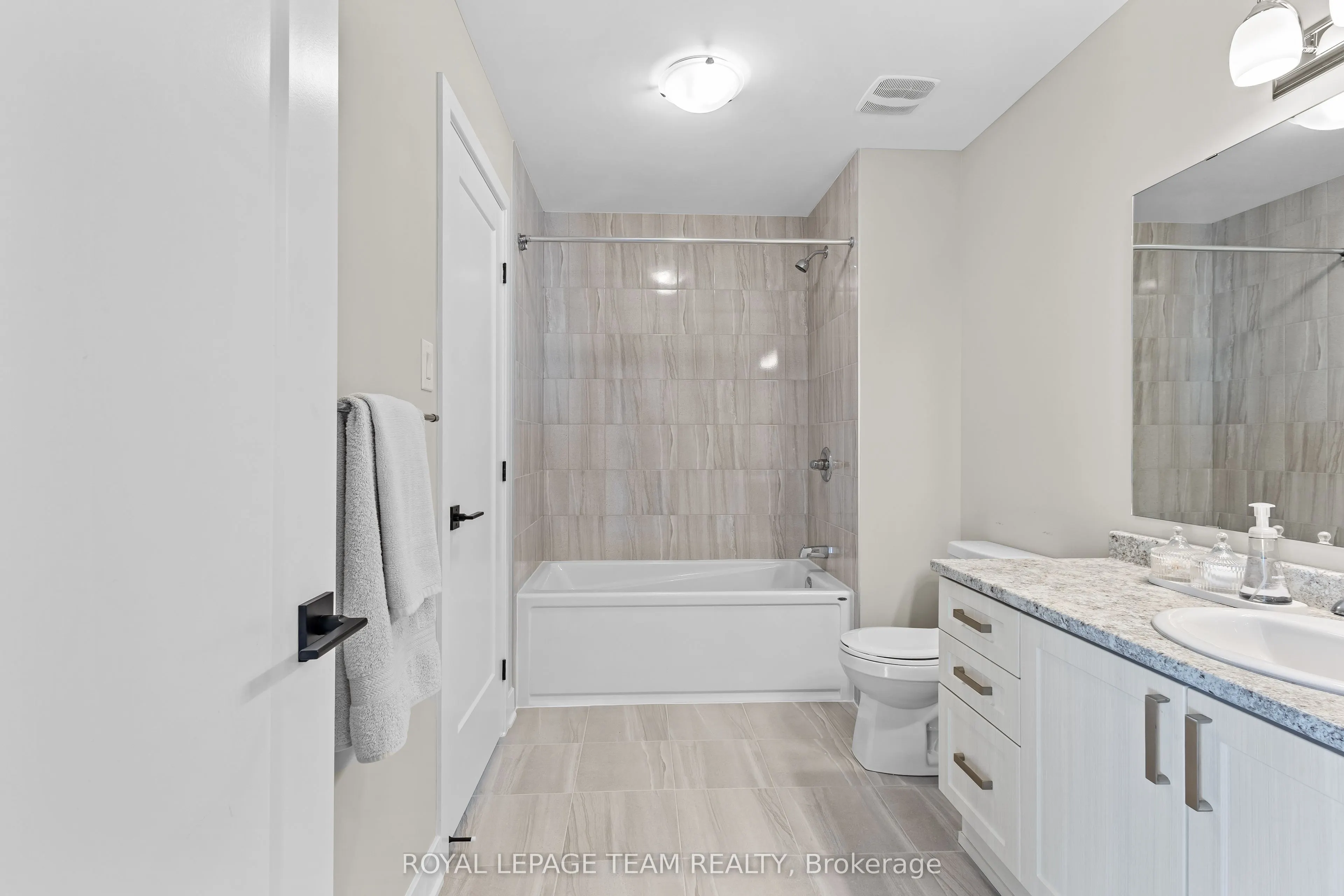 28 Dun Skipper Drive