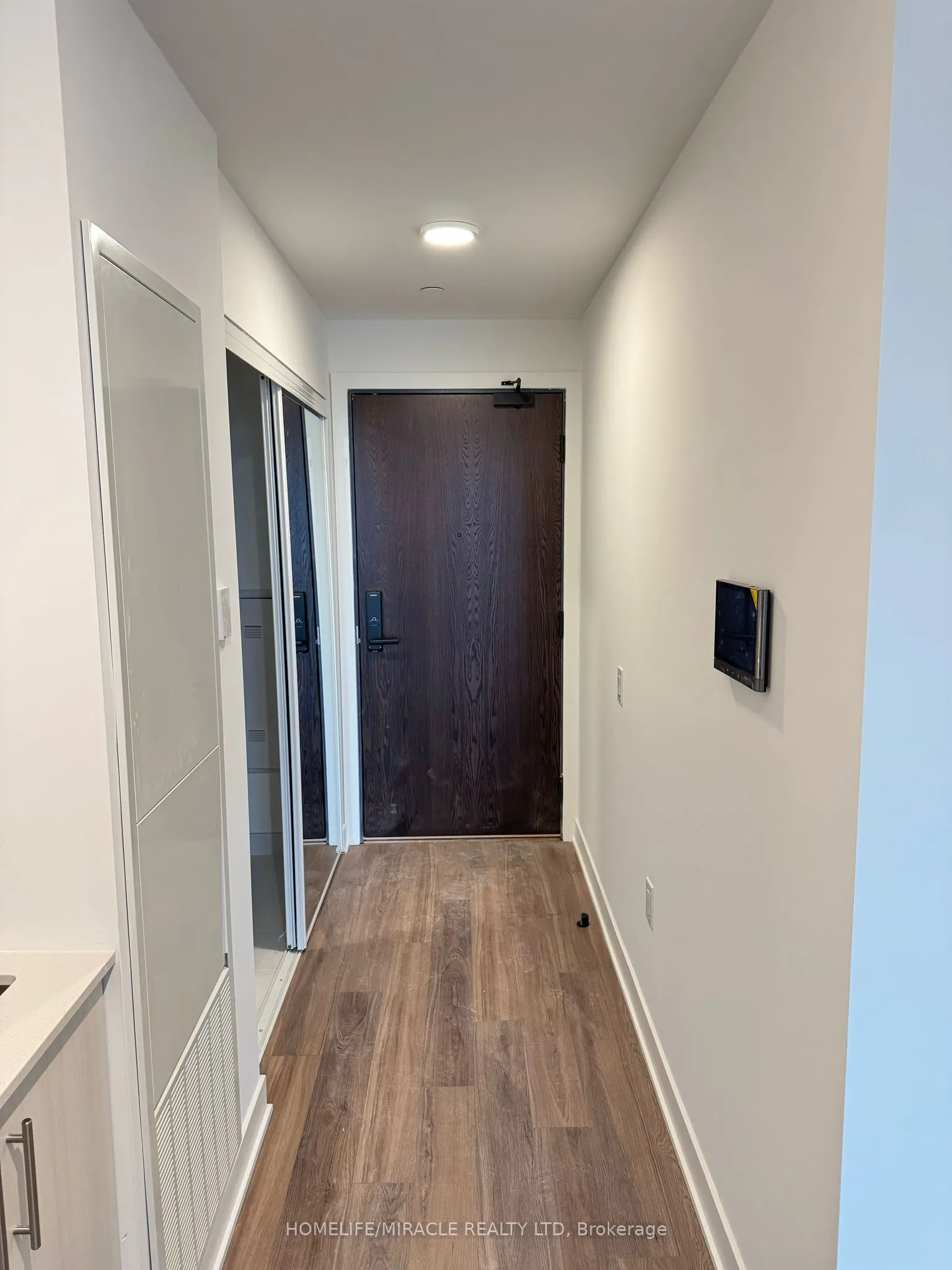 2782 Barton Street E, #1219