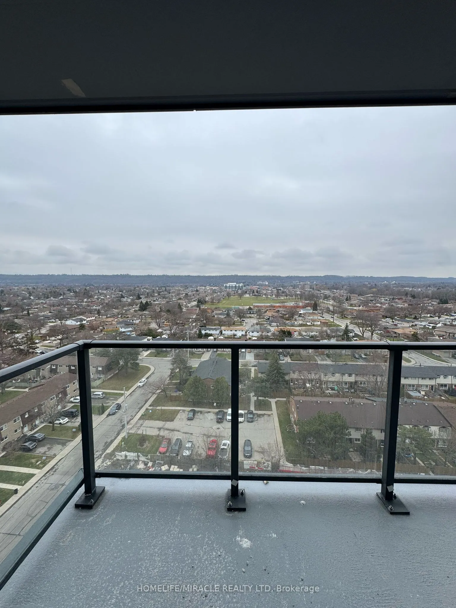 2782 Barton Street E, #1219