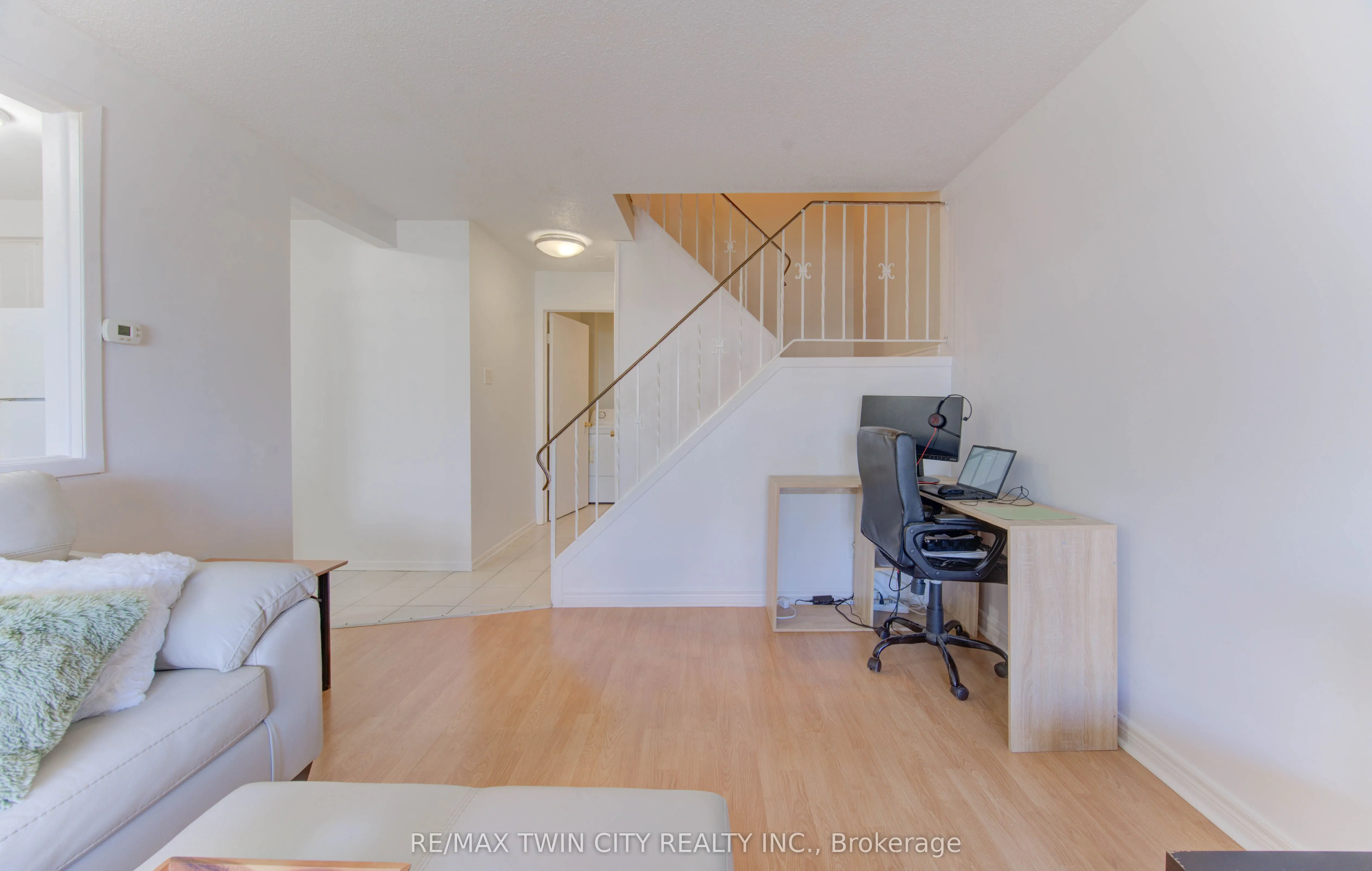 14 Williamsburg Road, #47