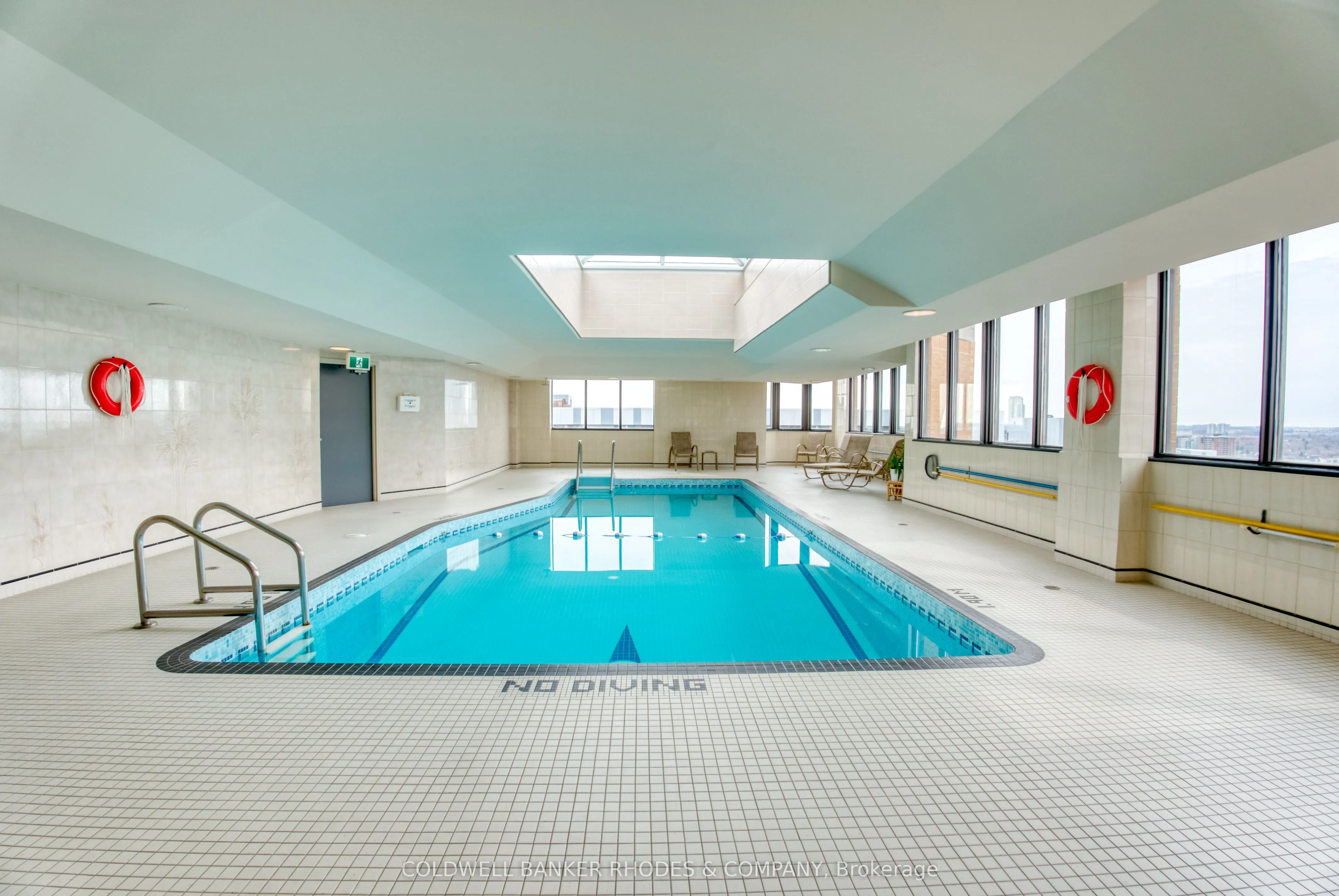 556 Laurier Avenue W, #1105