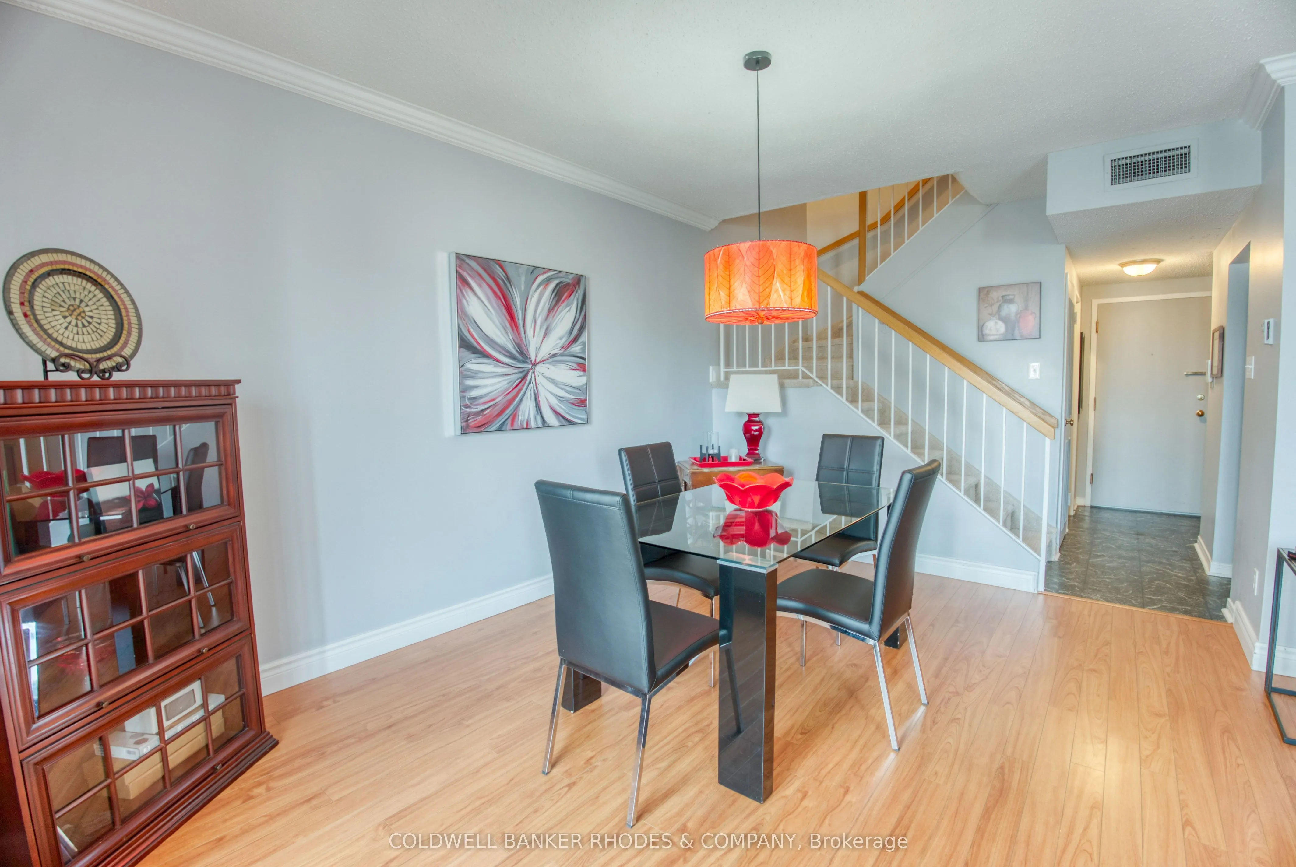 556 Laurier Avenue W, #1105