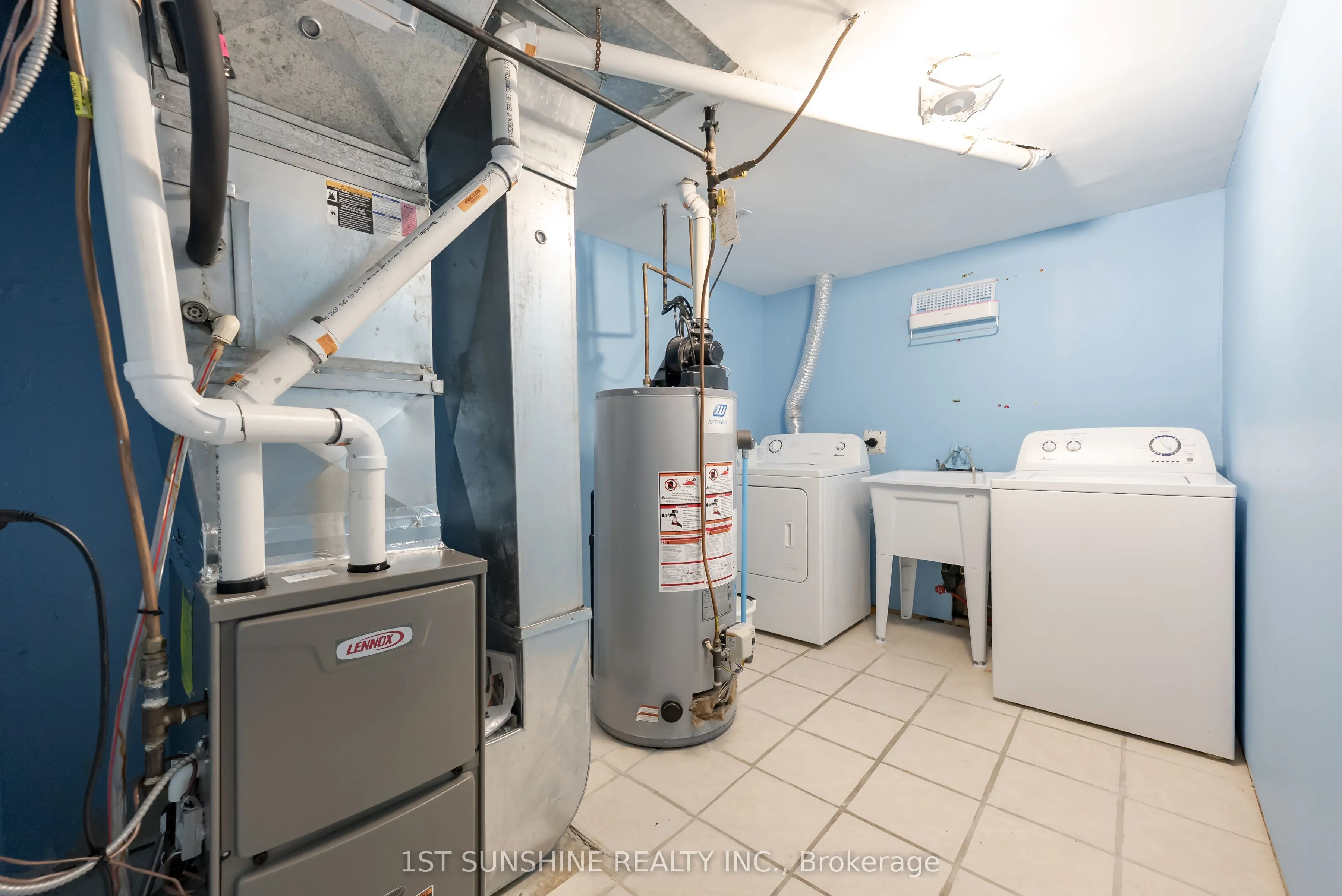 263 Hepburn Crescent