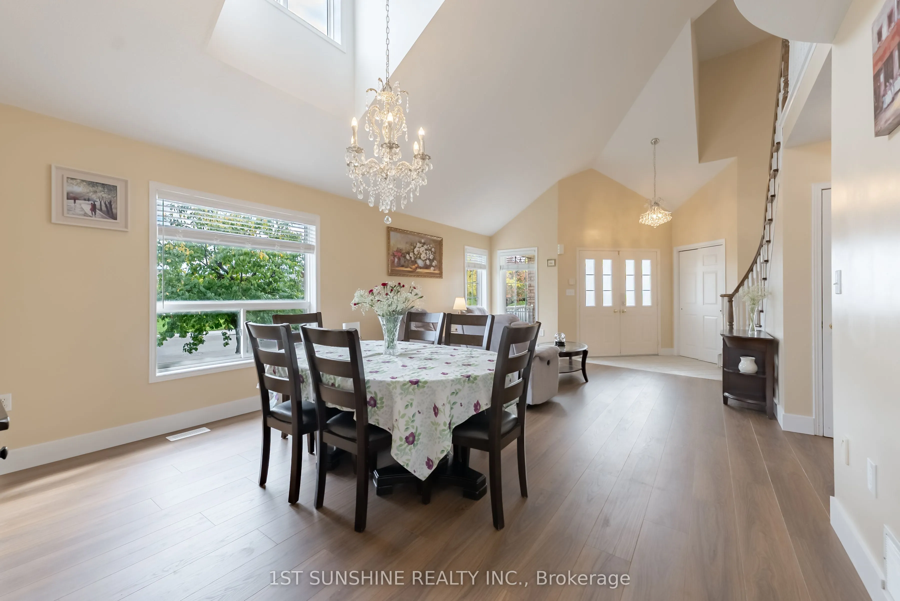 263 Hepburn Crescent