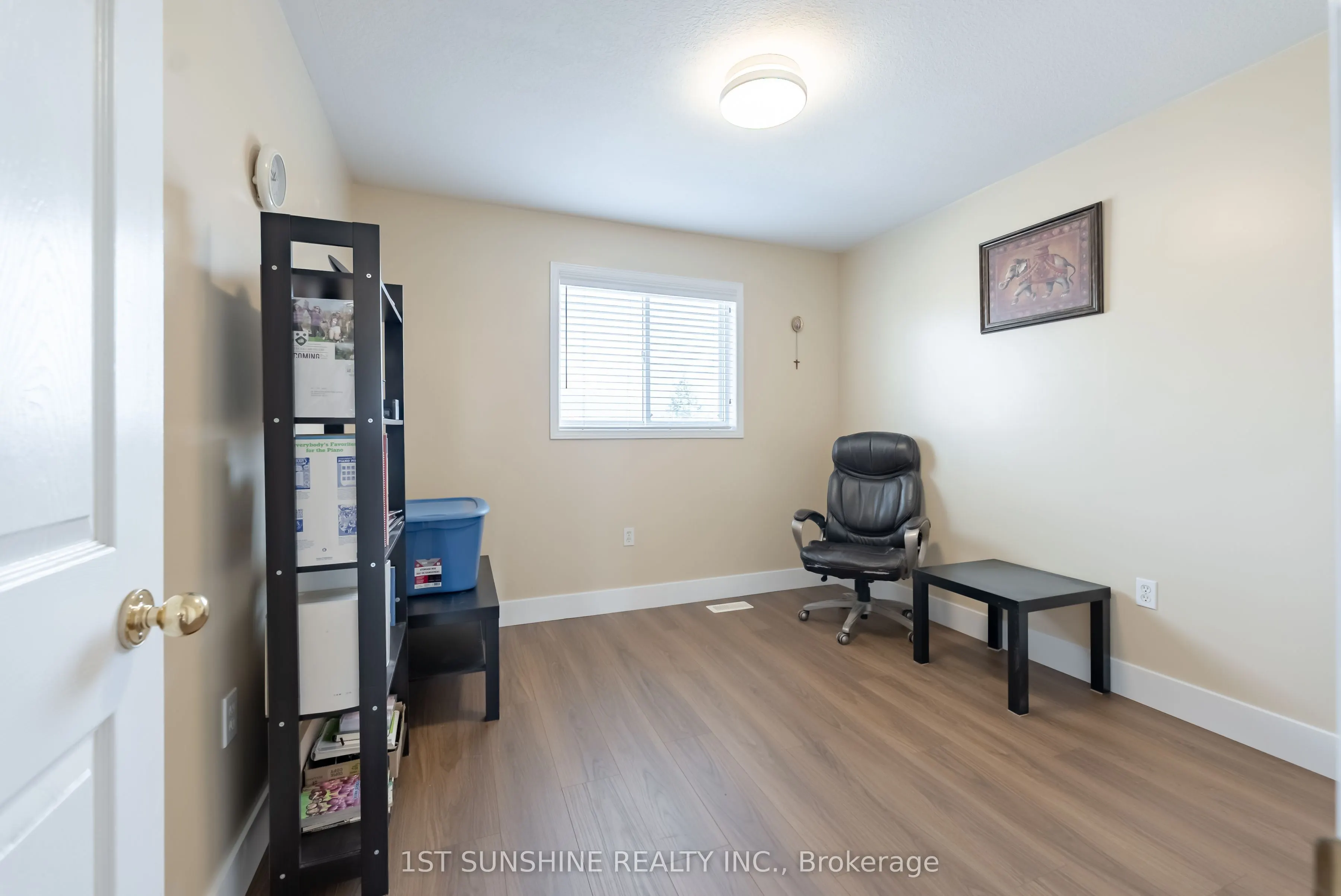 263 Hepburn Crescent