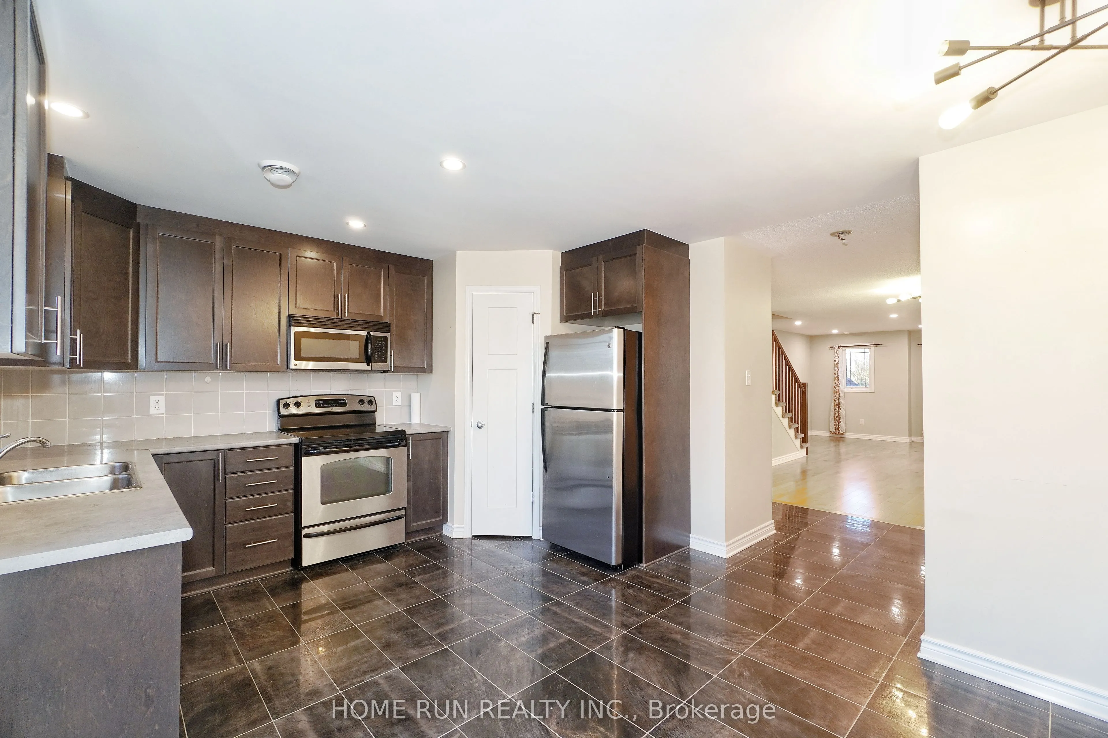 462 Leboutillier Avenue, #7