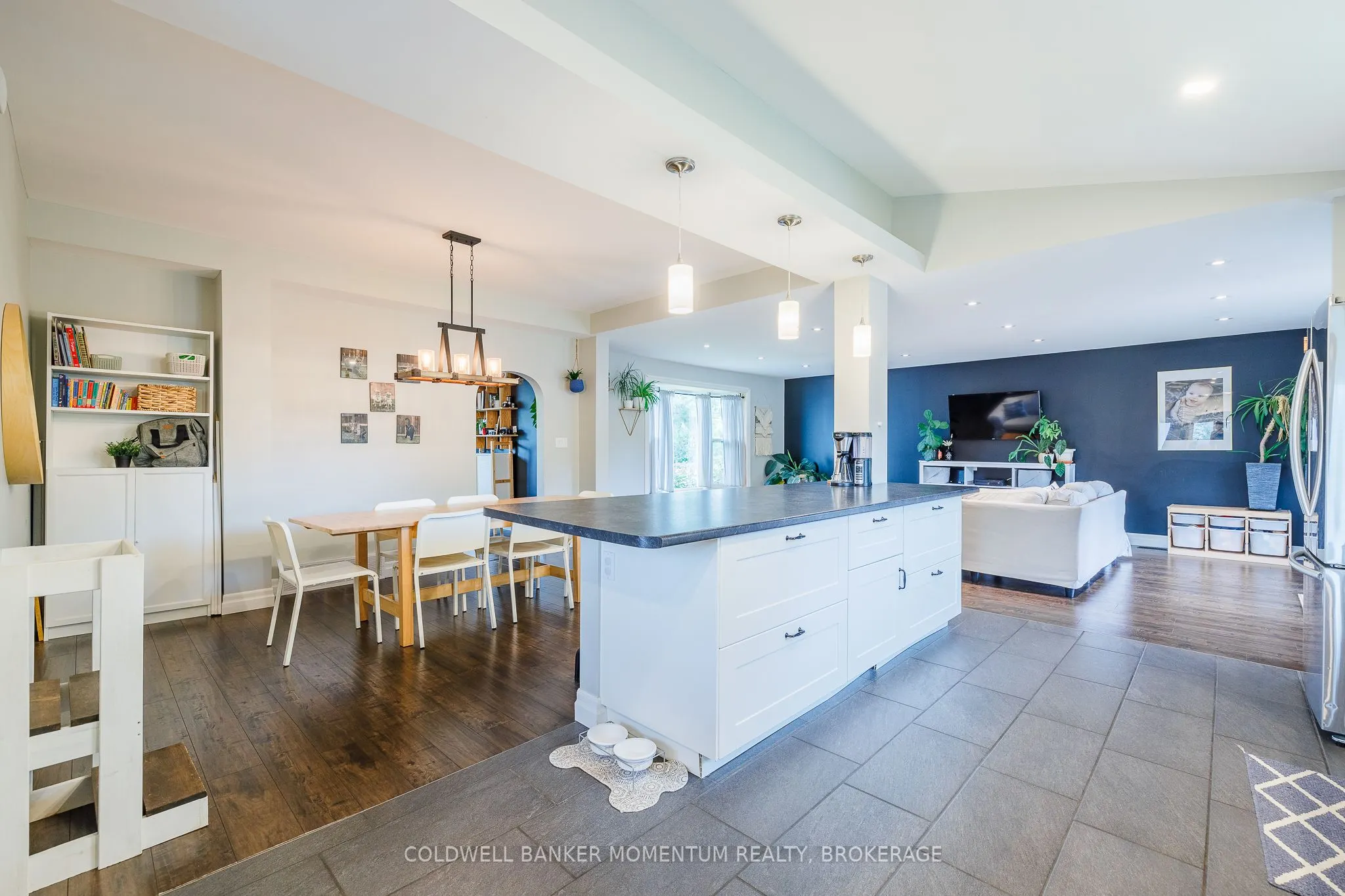 1344 EFFINGHAM Street