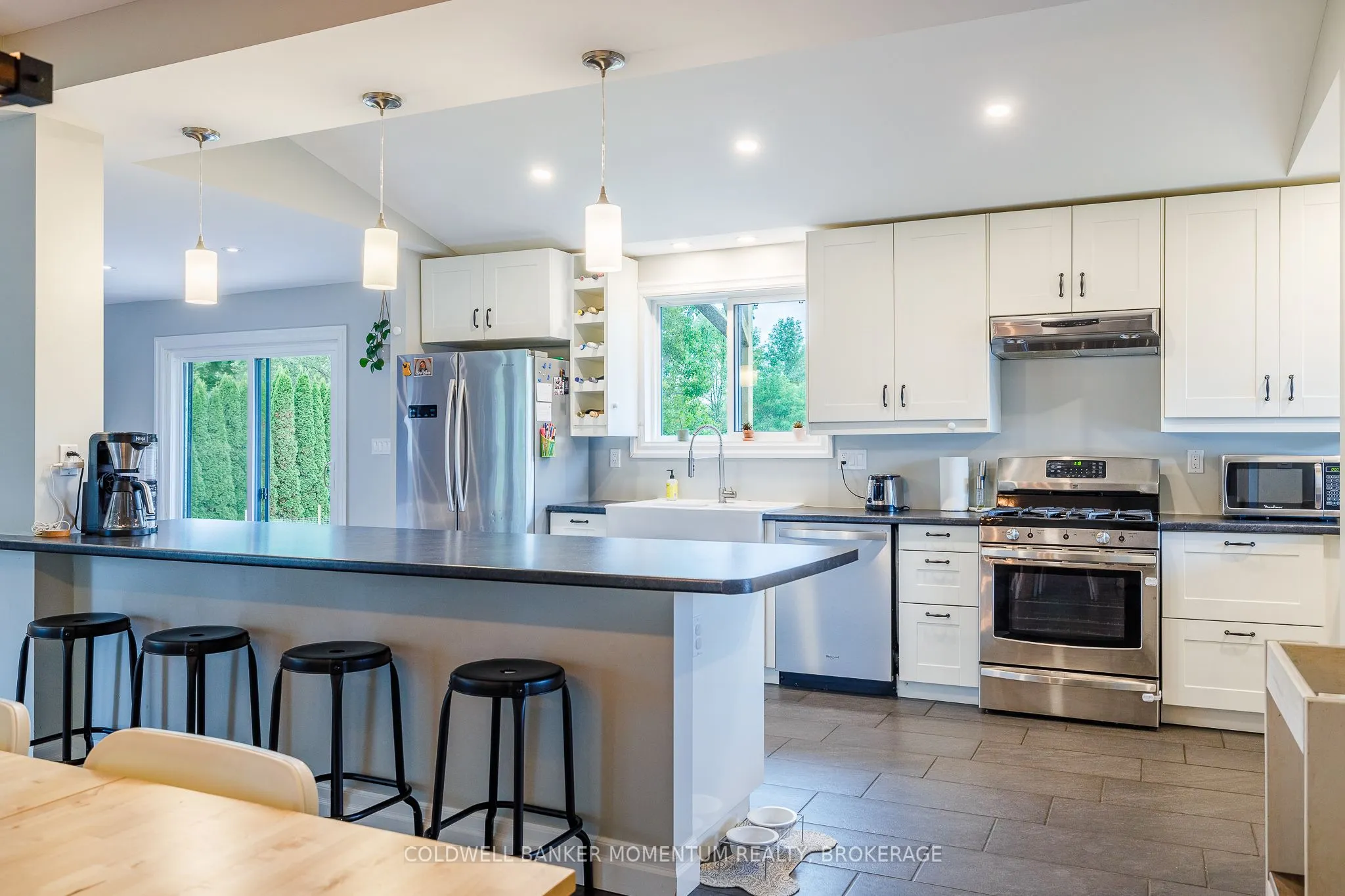 1344 EFFINGHAM Street