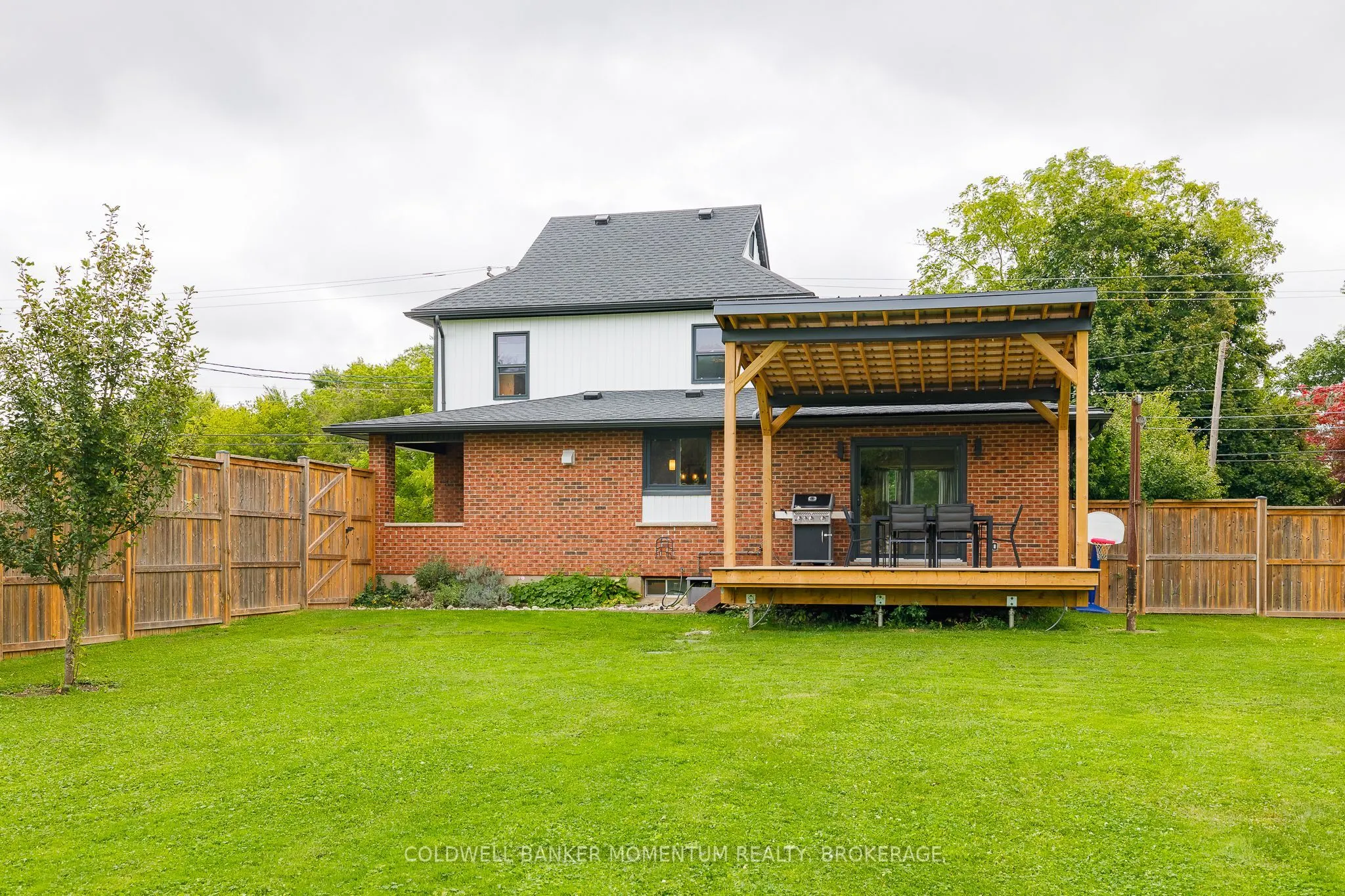 1344 EFFINGHAM Street