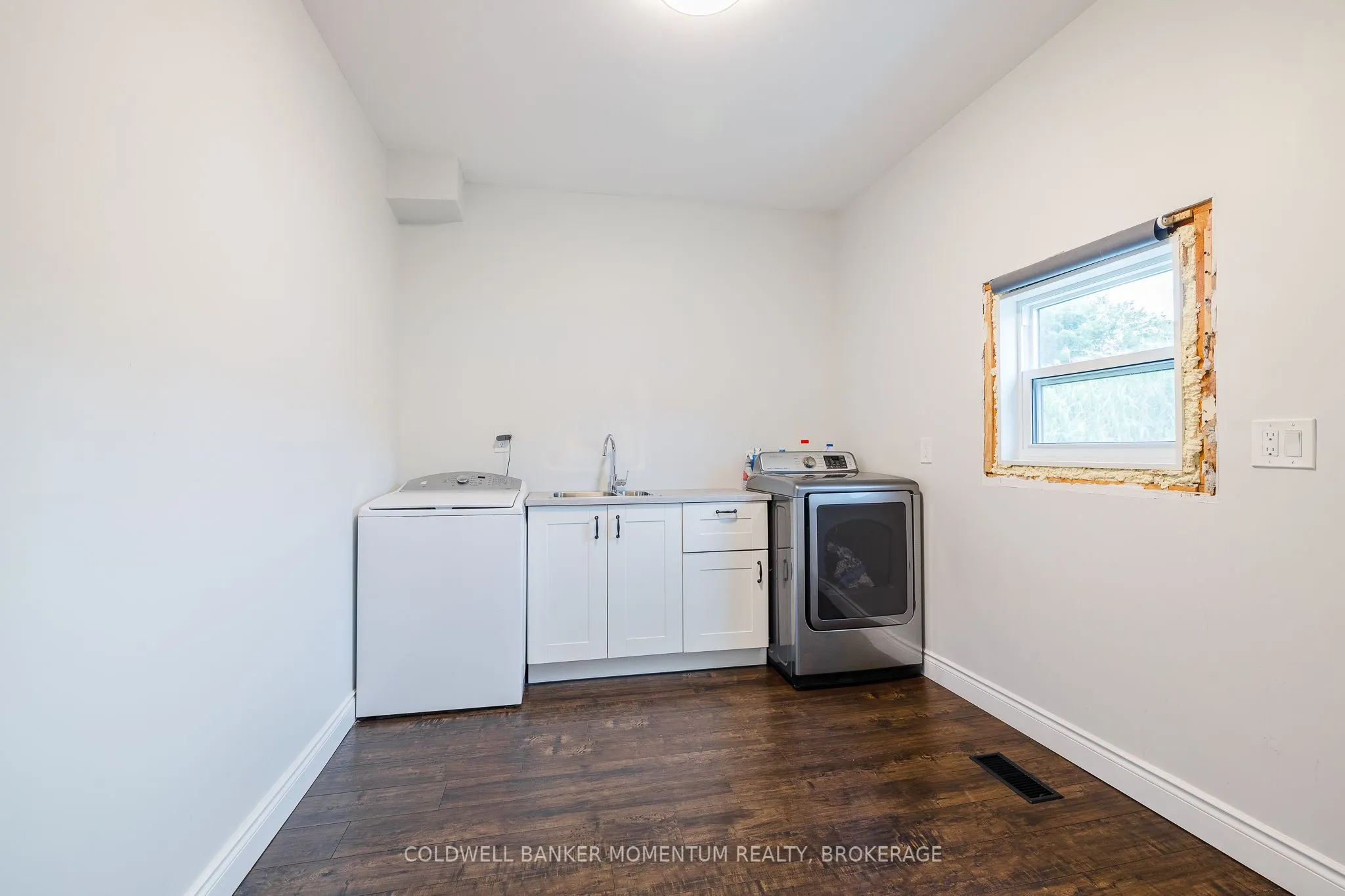 1344 EFFINGHAM Street