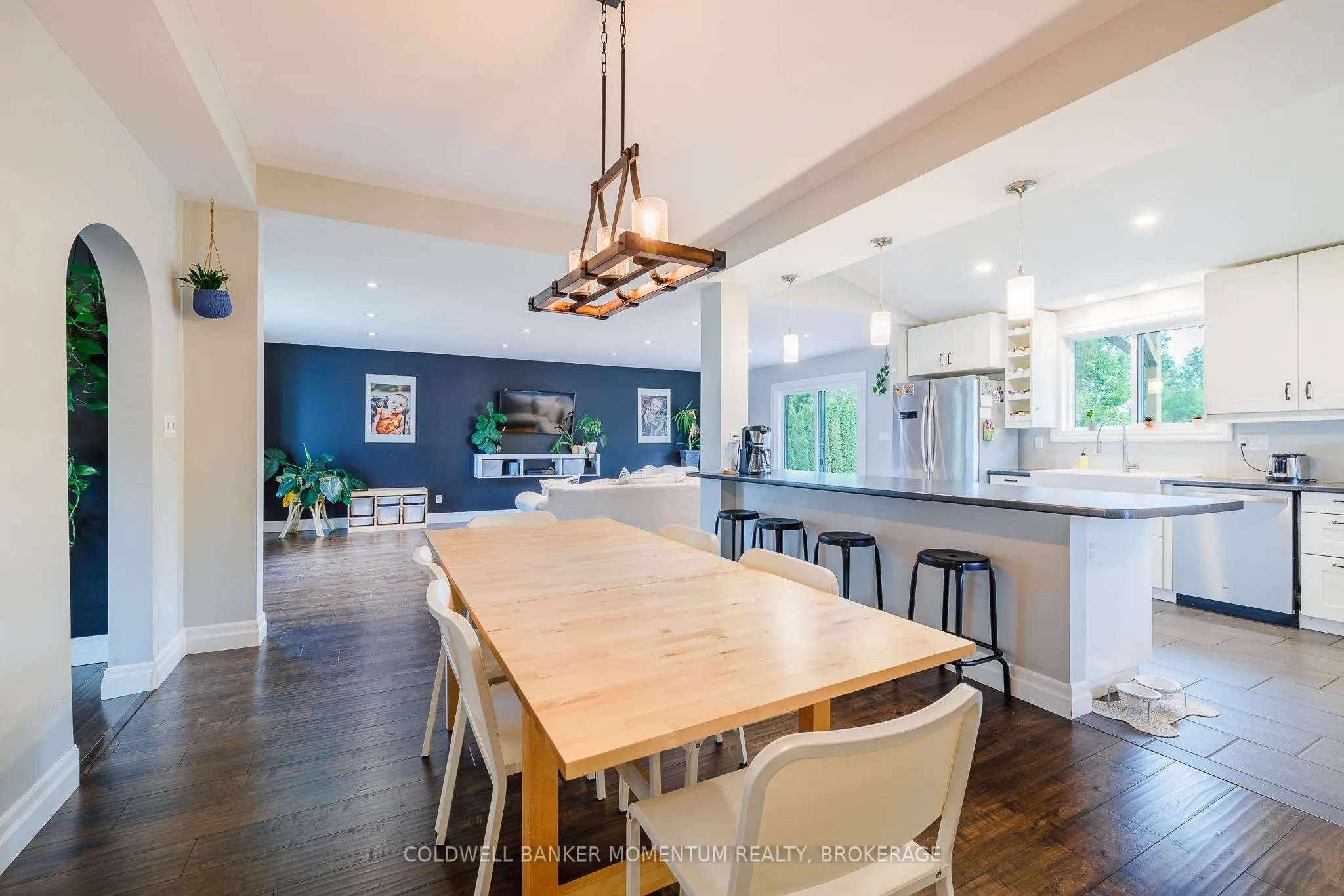 1344 EFFINGHAM Street