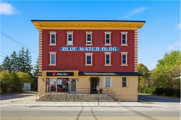 110 Sykes Street N, #303