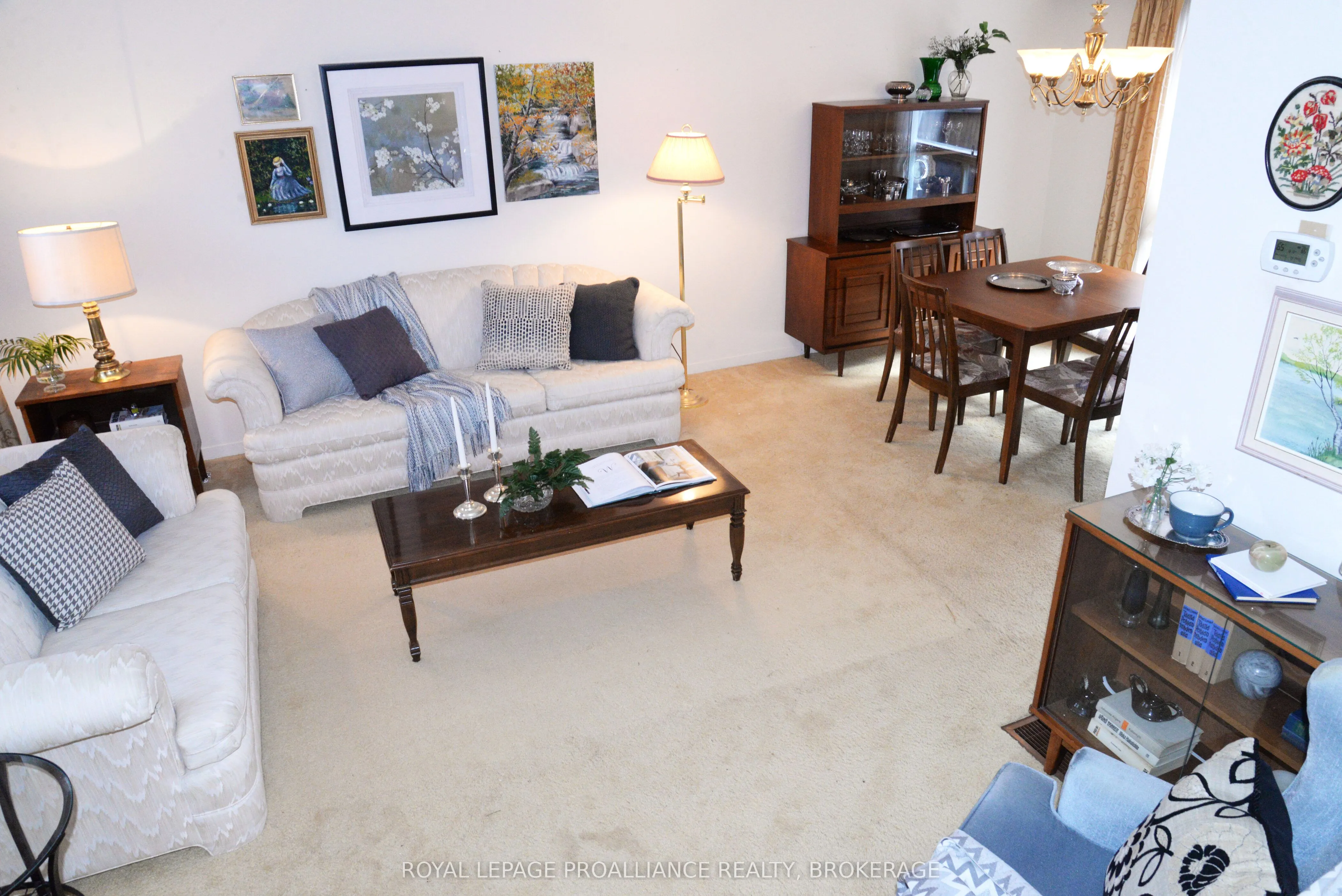 834 Somerset Crescent