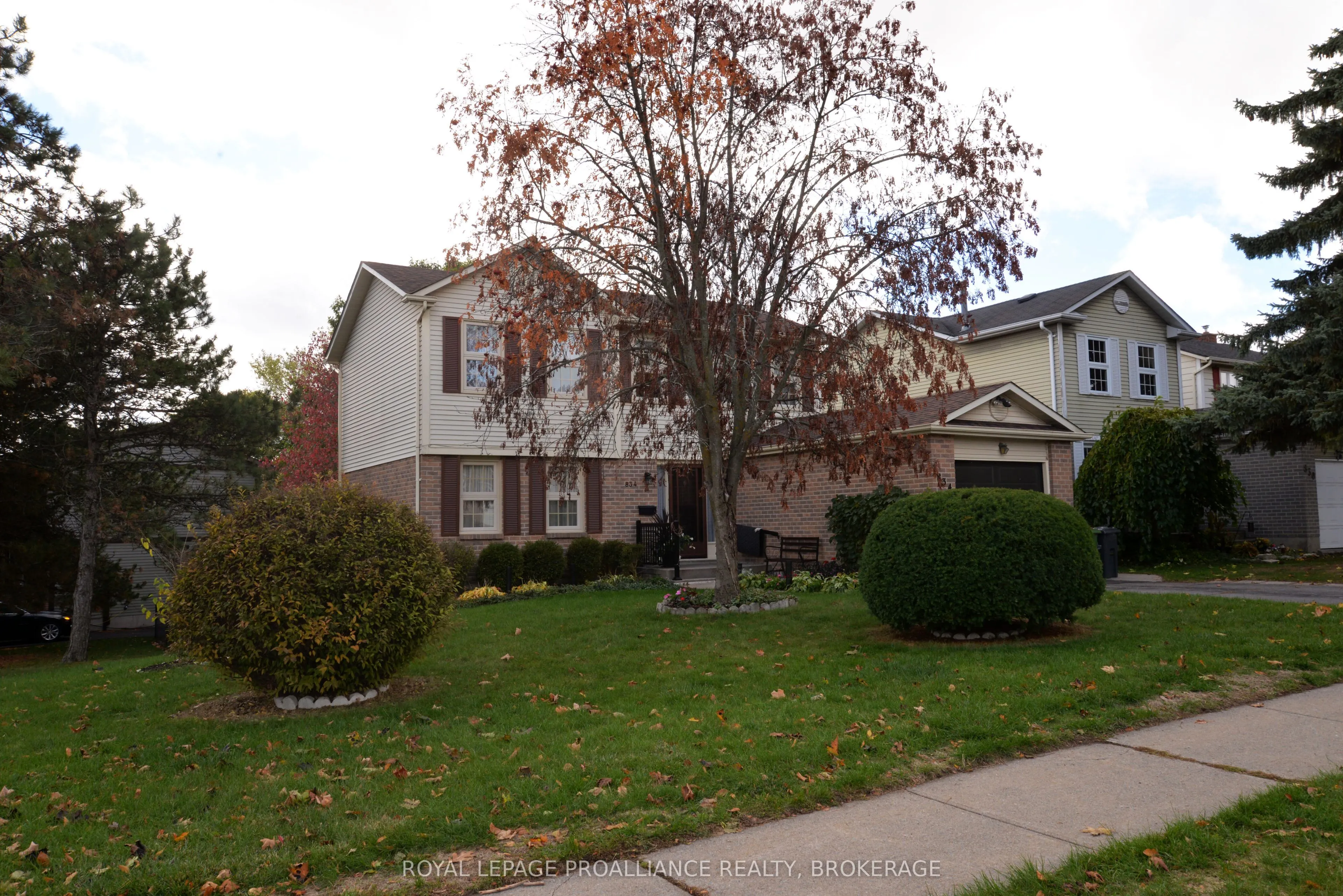 834 Somerset Crescent