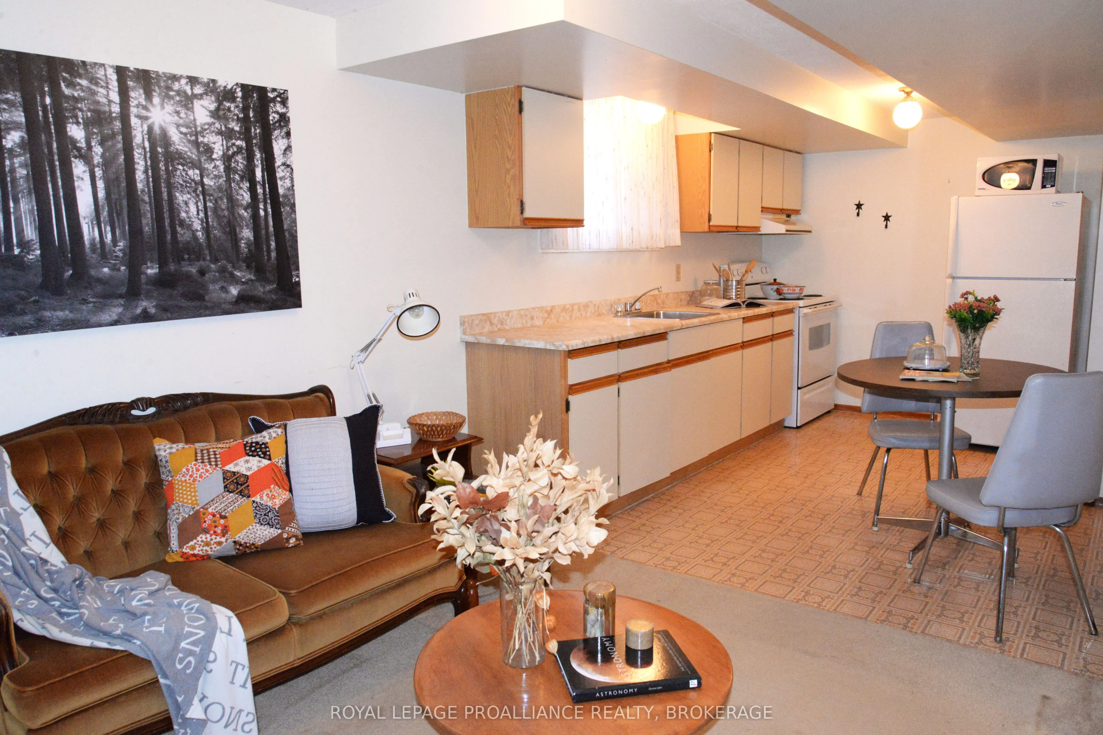 834 Somerset Crescent