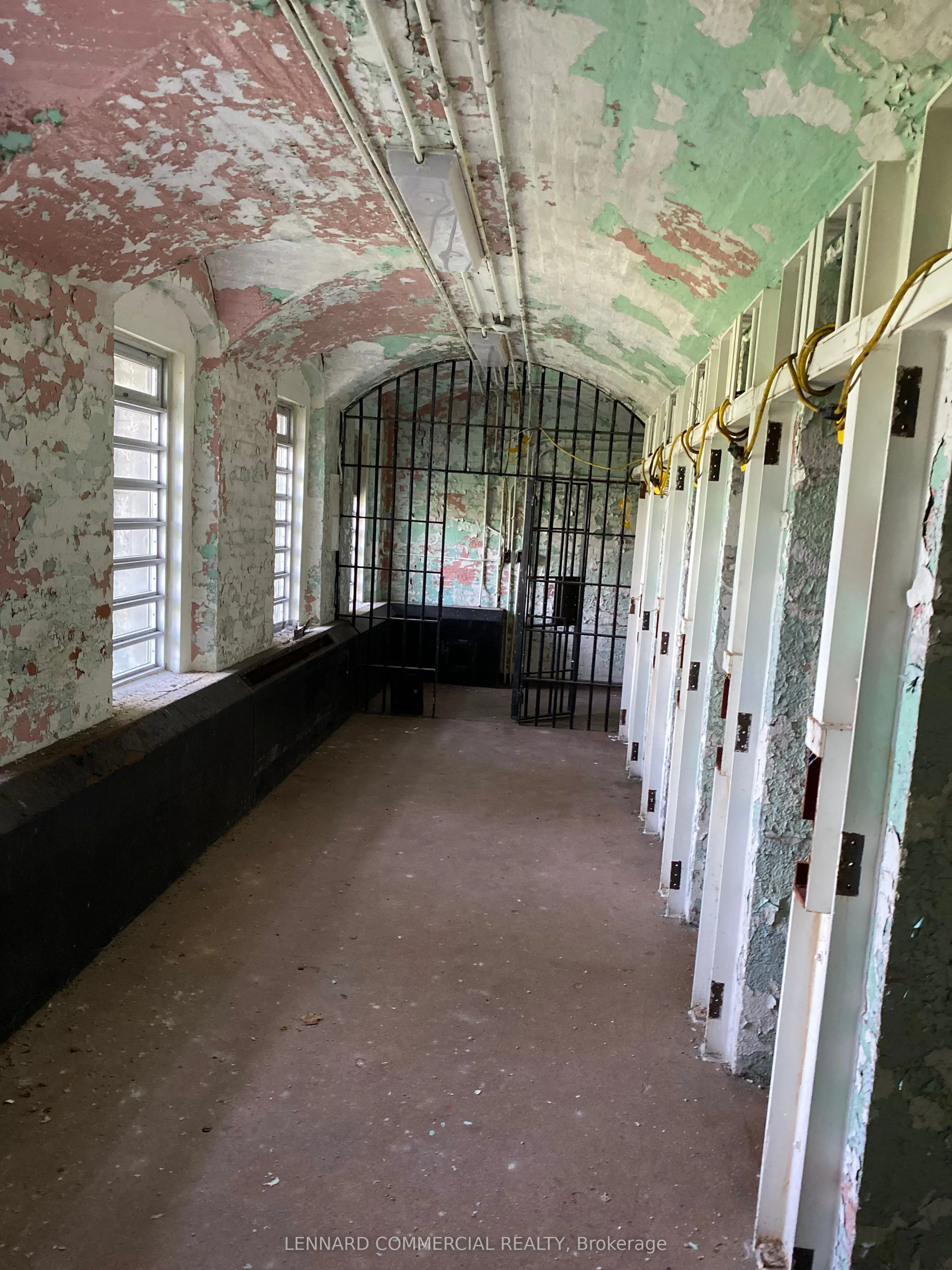 62 Beckwith Street E