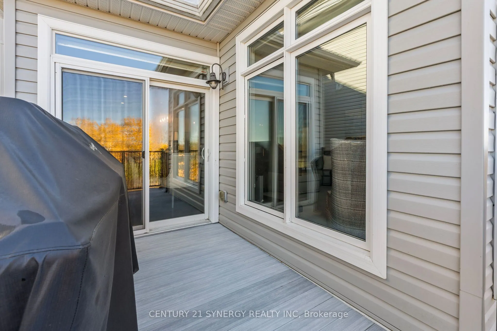 579 Baie-Des-Castors Street