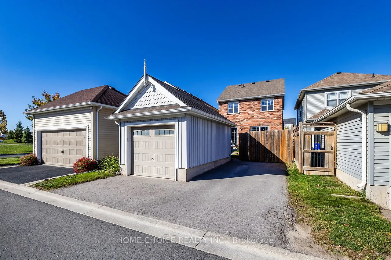 912 Broadway Boulevard