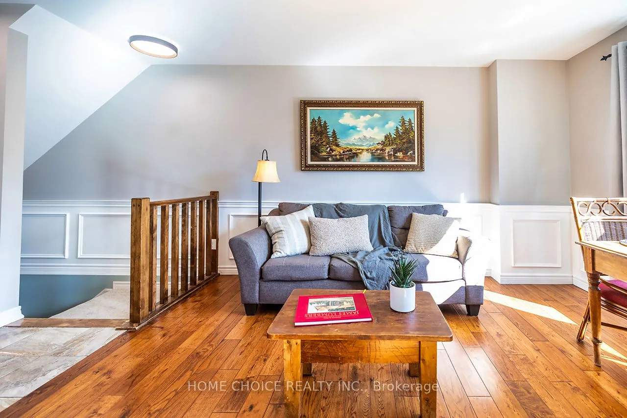 912 Broadway Boulevard