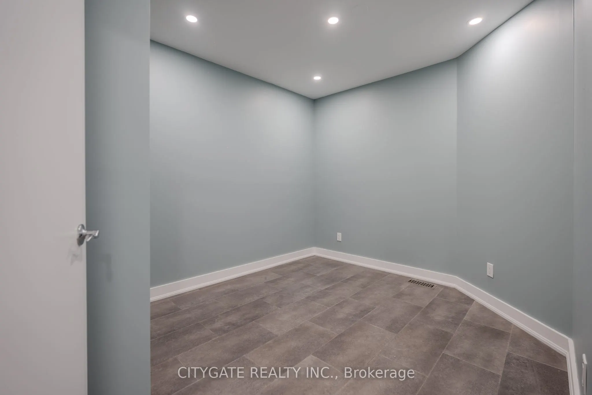 209 Homewood Avenue, #1A