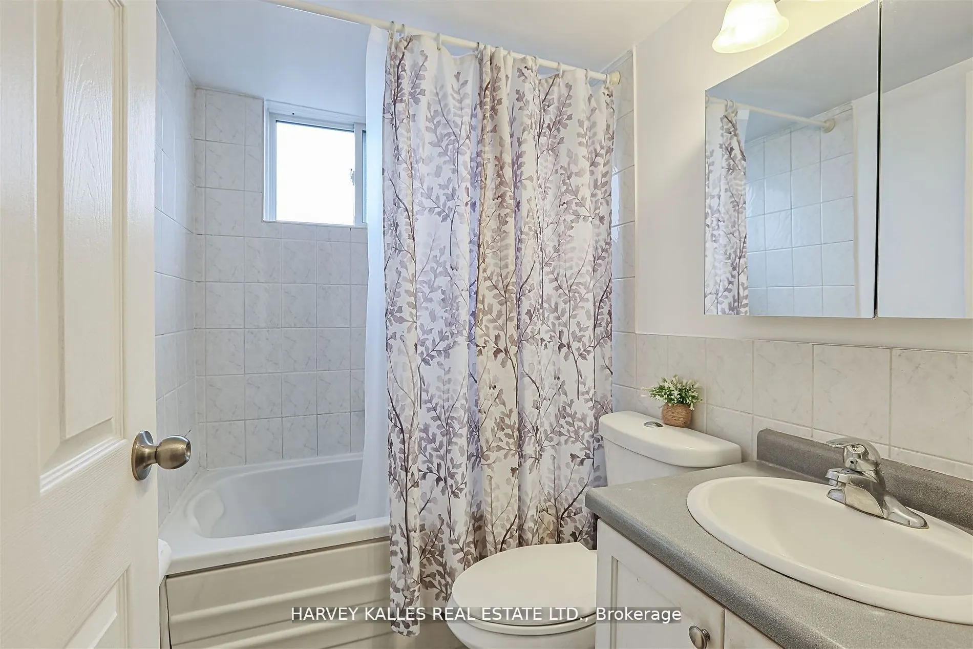 2373 King Street E, #45