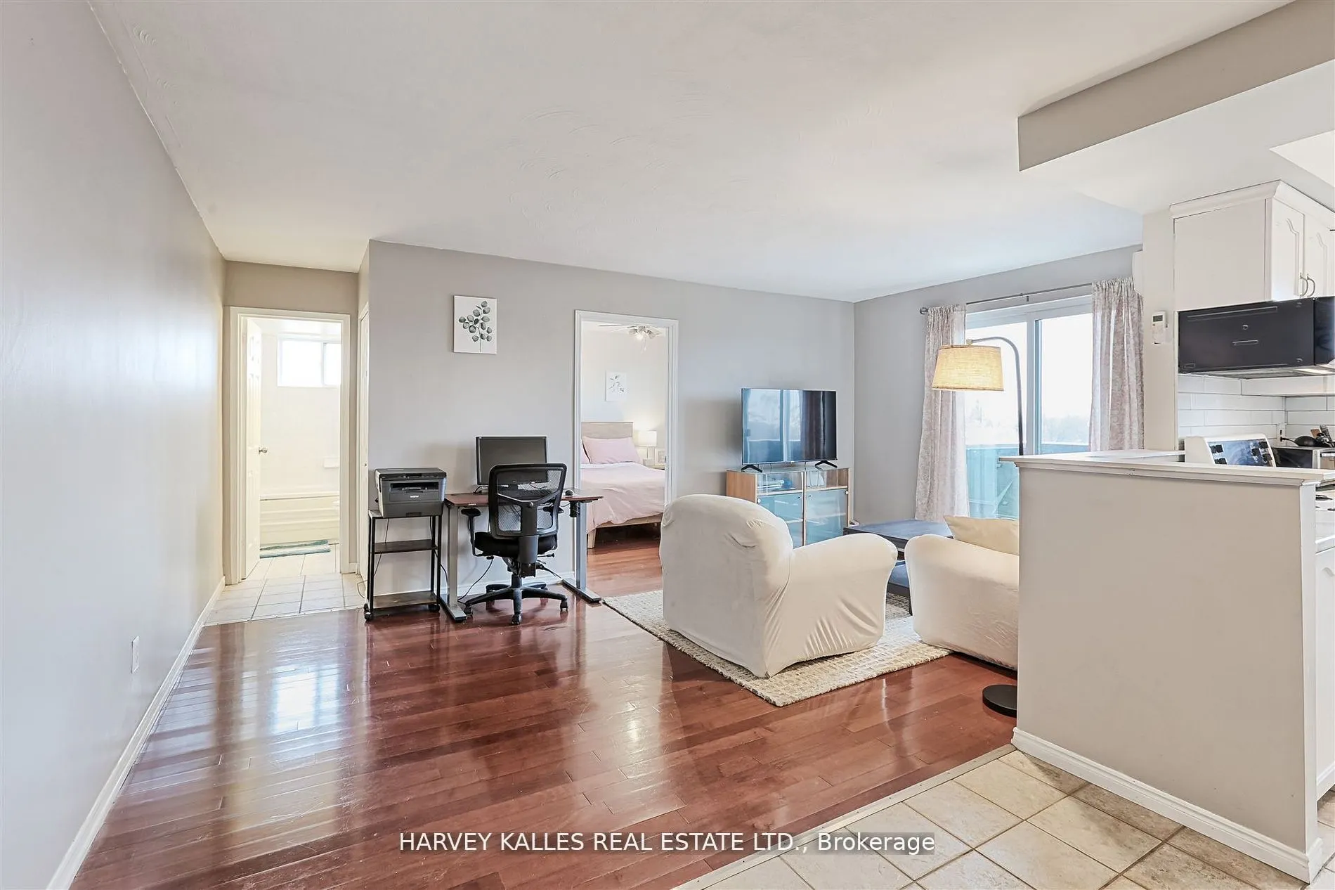 2373 King Street E, #45