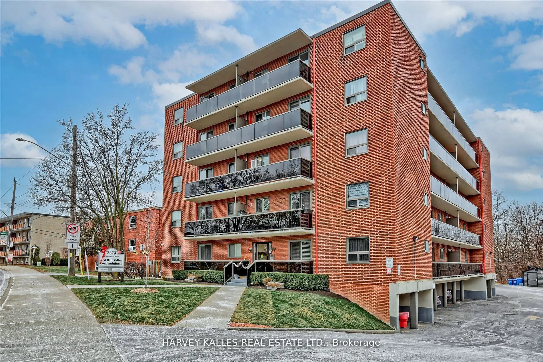 2373 King Street E, #45