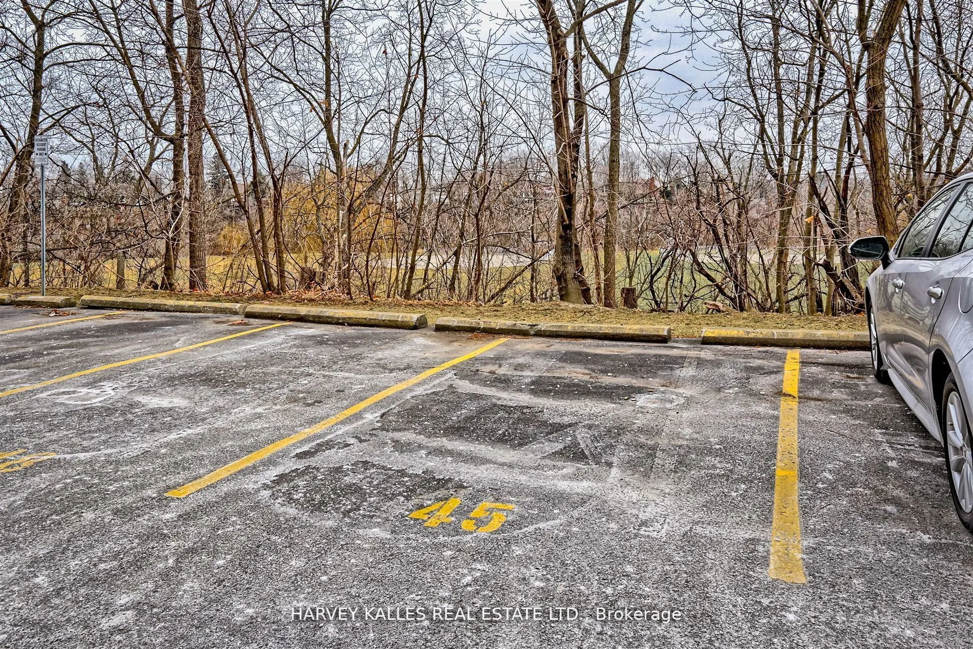 2373 King Street E, #45