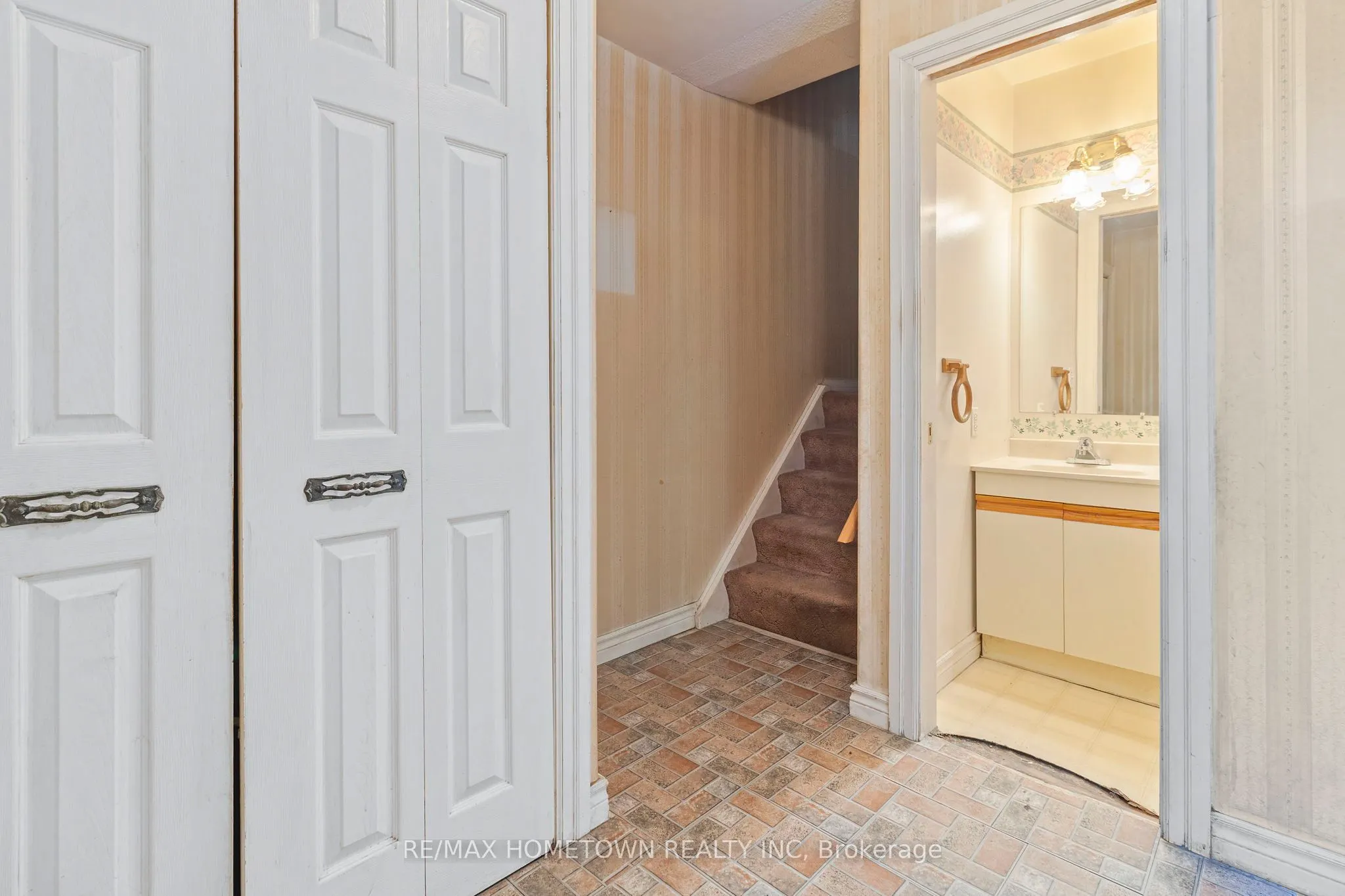 1293 Vista Drive, #5