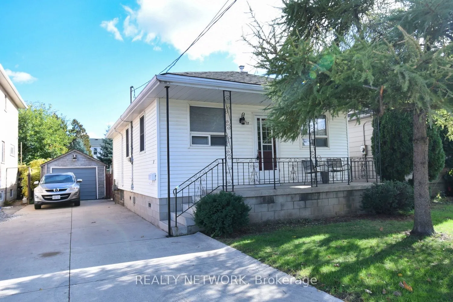 17 Craigroyston Road