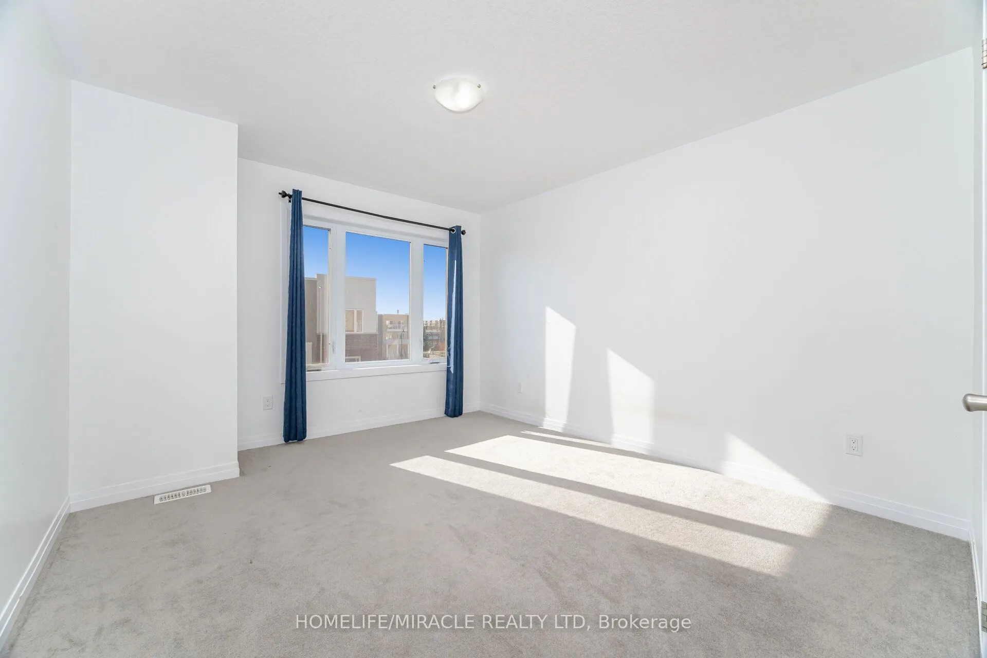 15 Visionary Avenue, #96