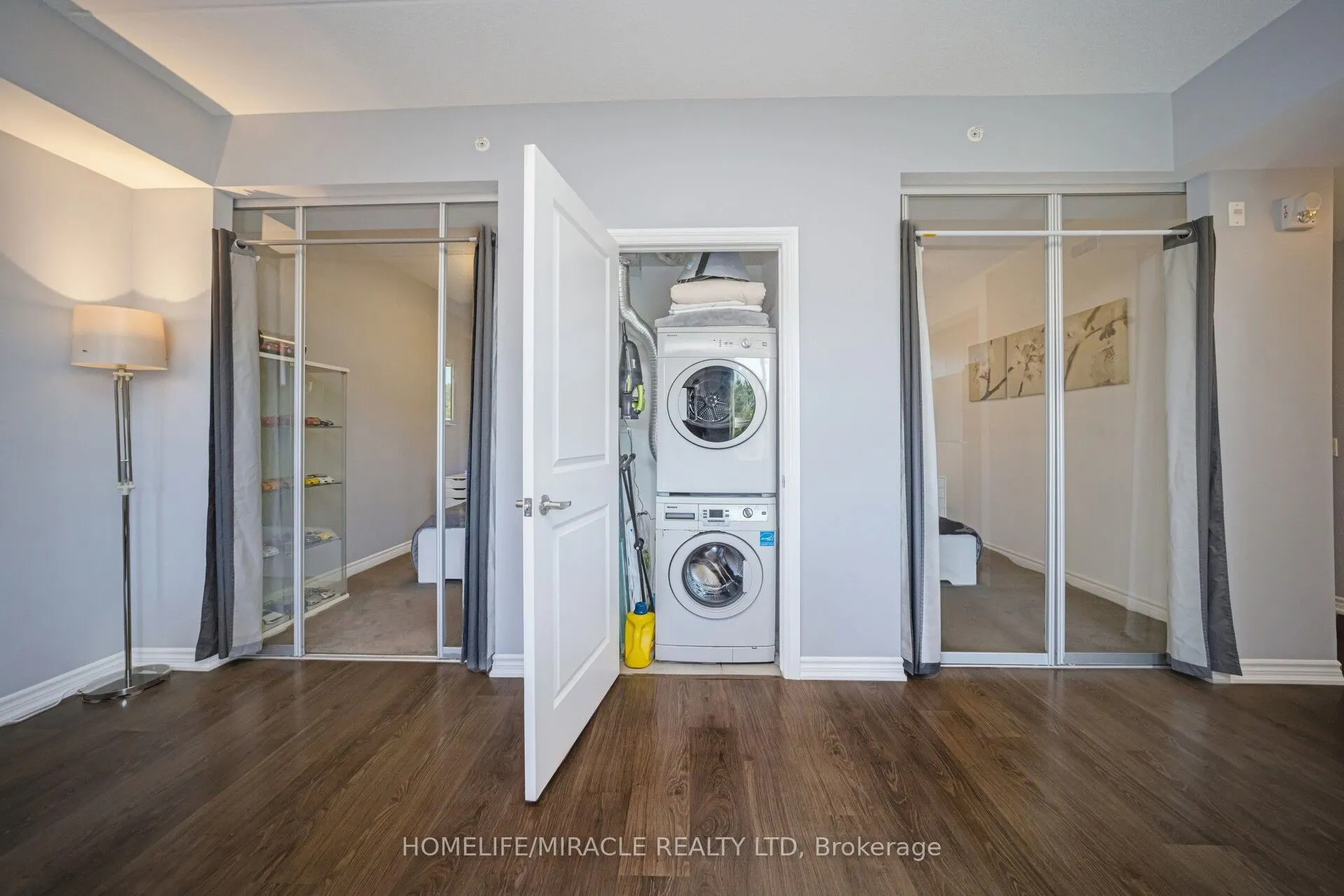 1284 Gordon Street, #304