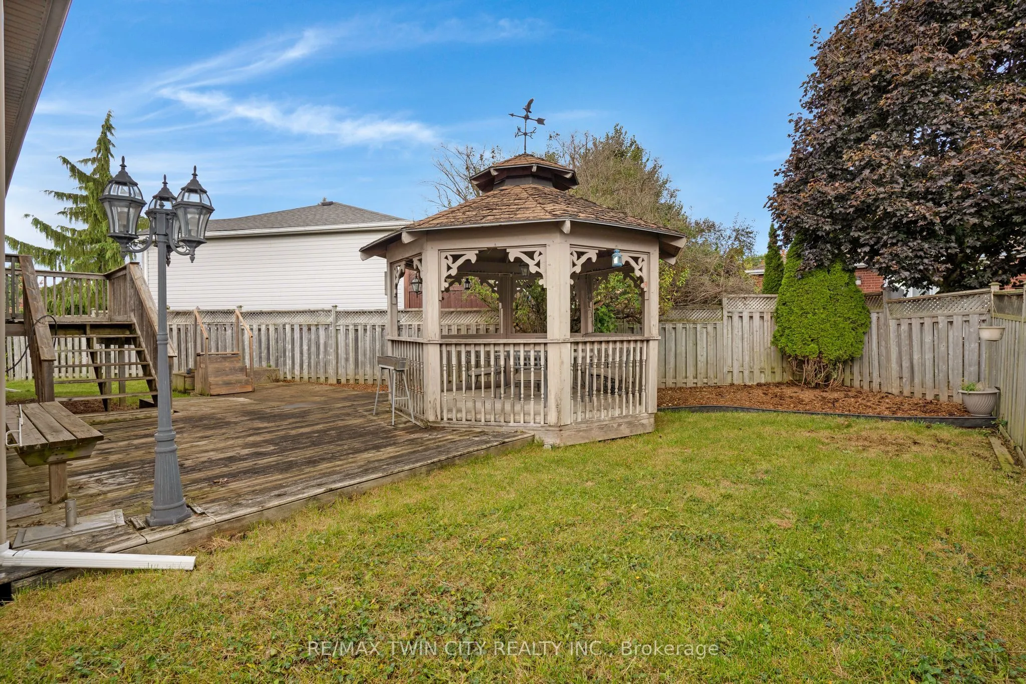 175 Stirling Macgregor Drive