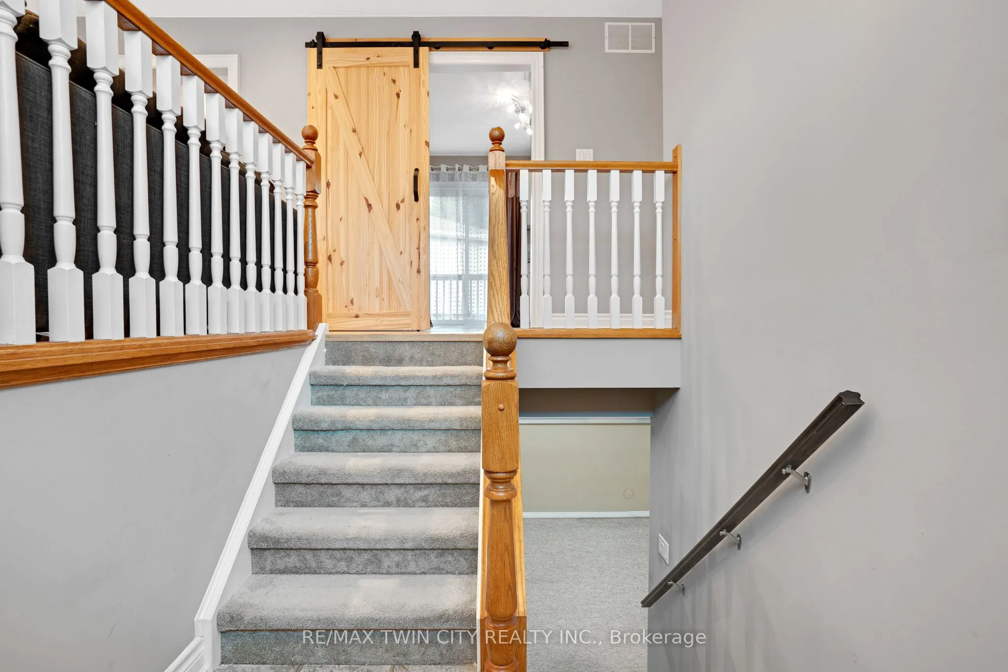 175 Stirling Macgregor Drive