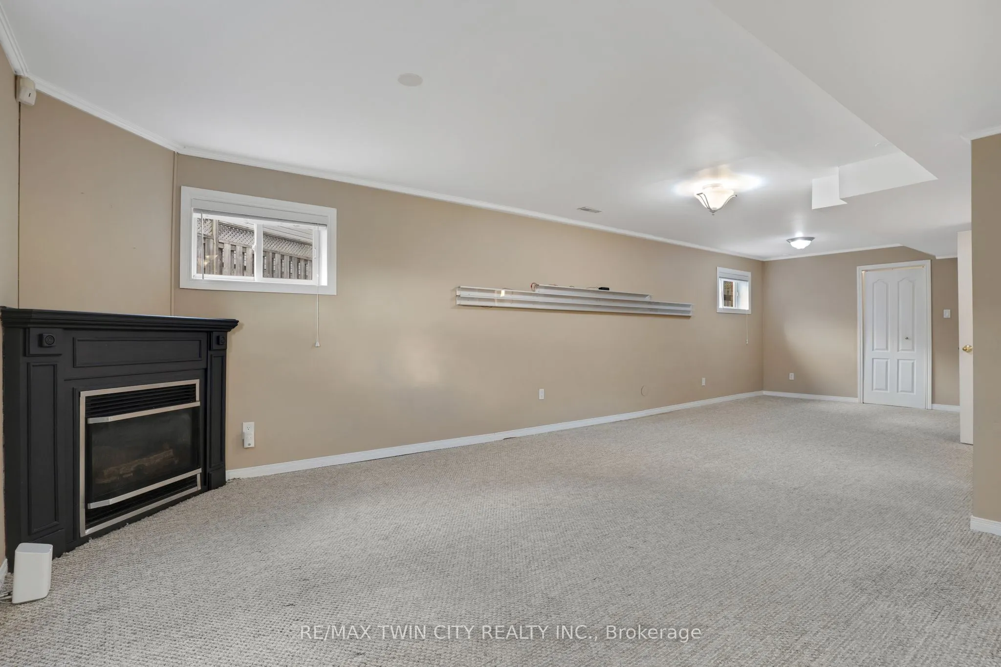 175 Stirling Macgregor Drive