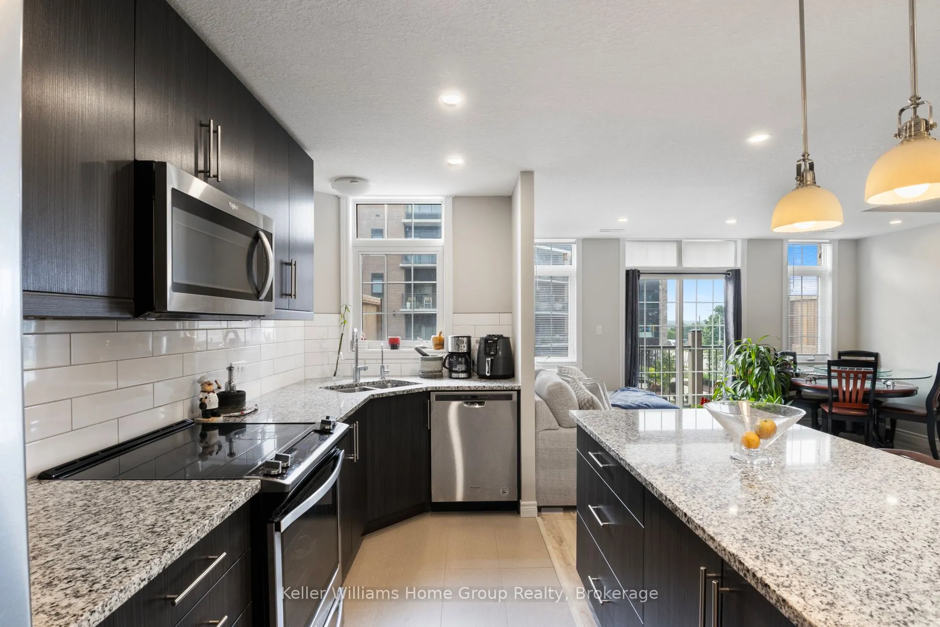 333 Gosling Gardens, #314