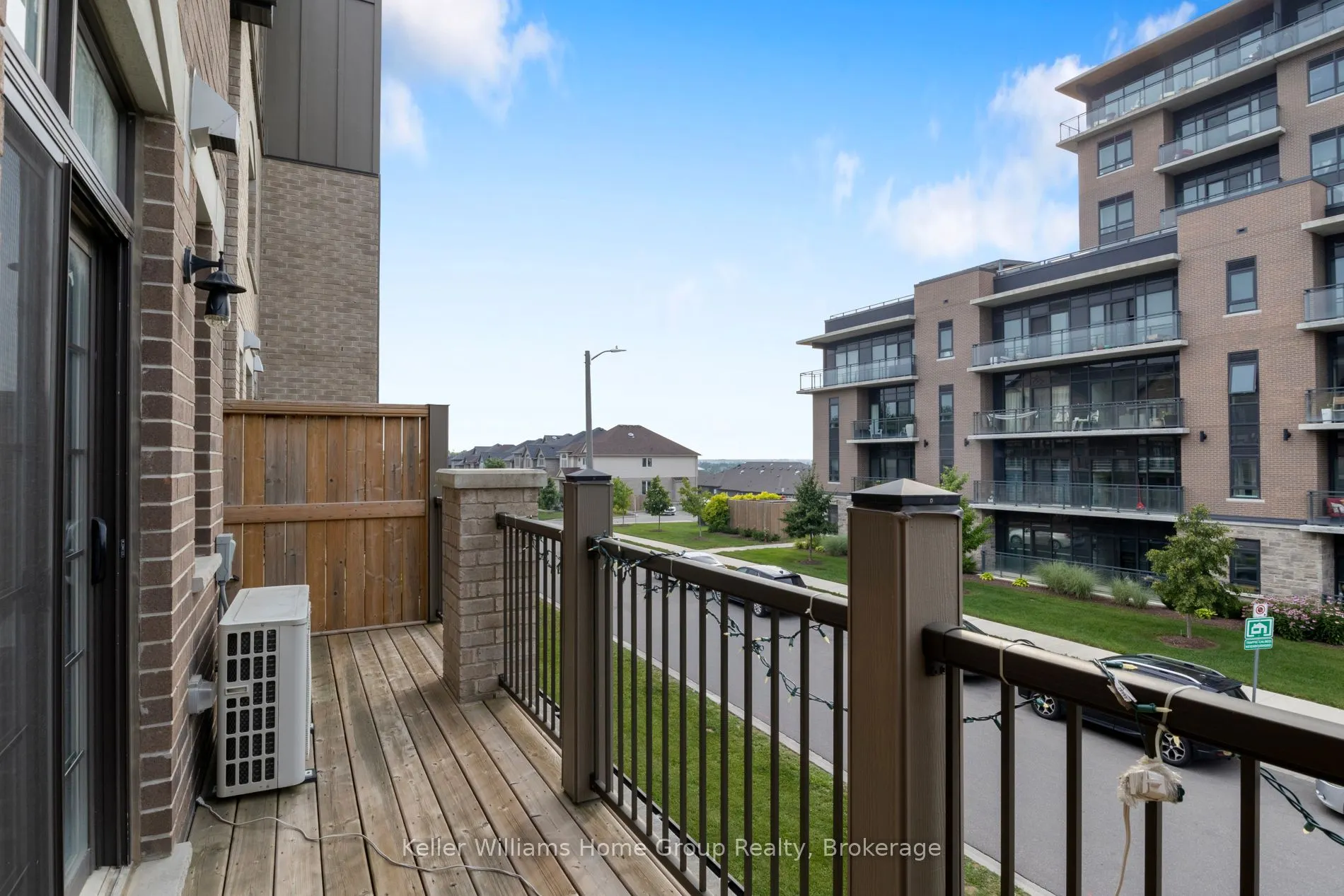 333 Gosling Gardens, #314