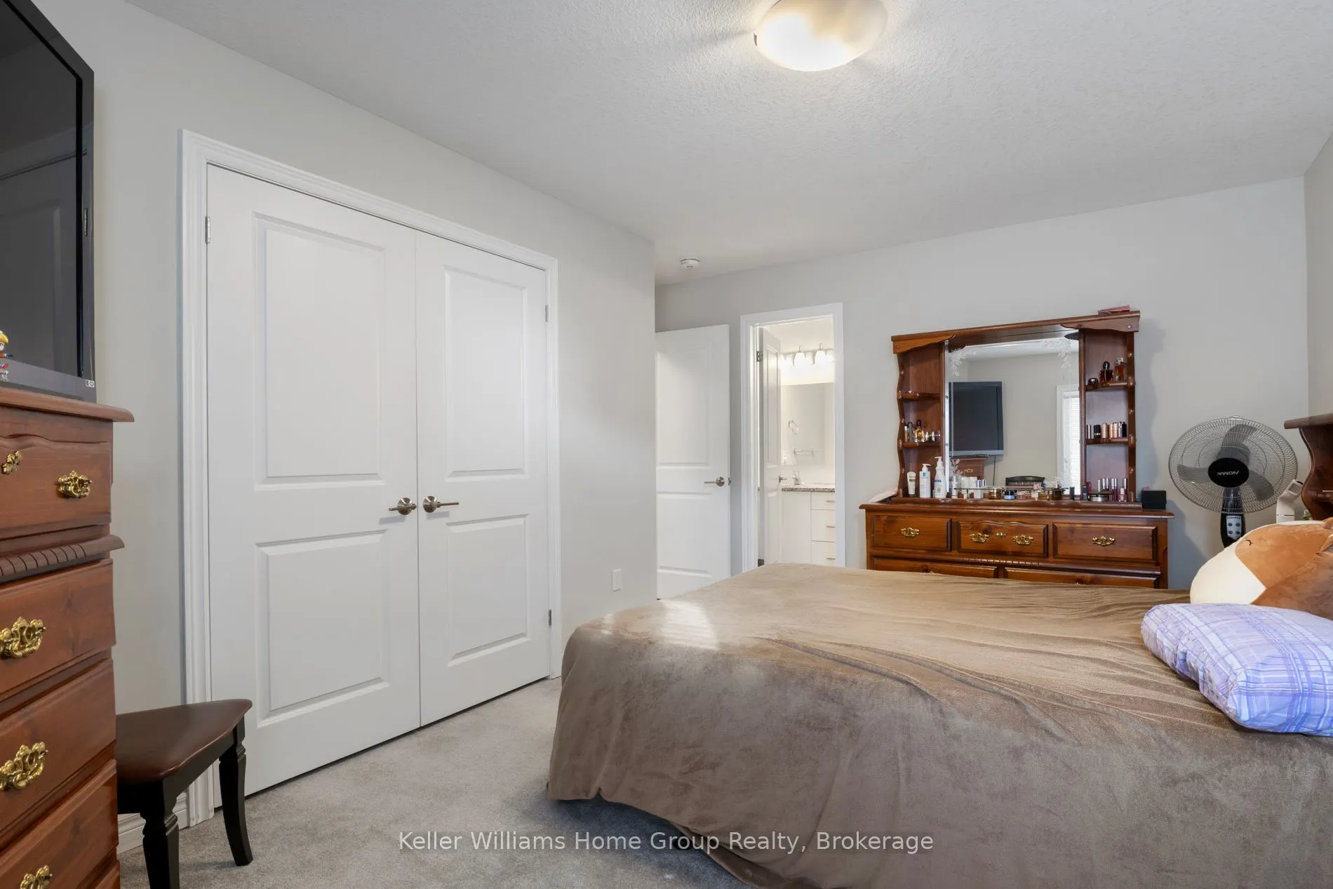 333 Gosling Gardens, #314