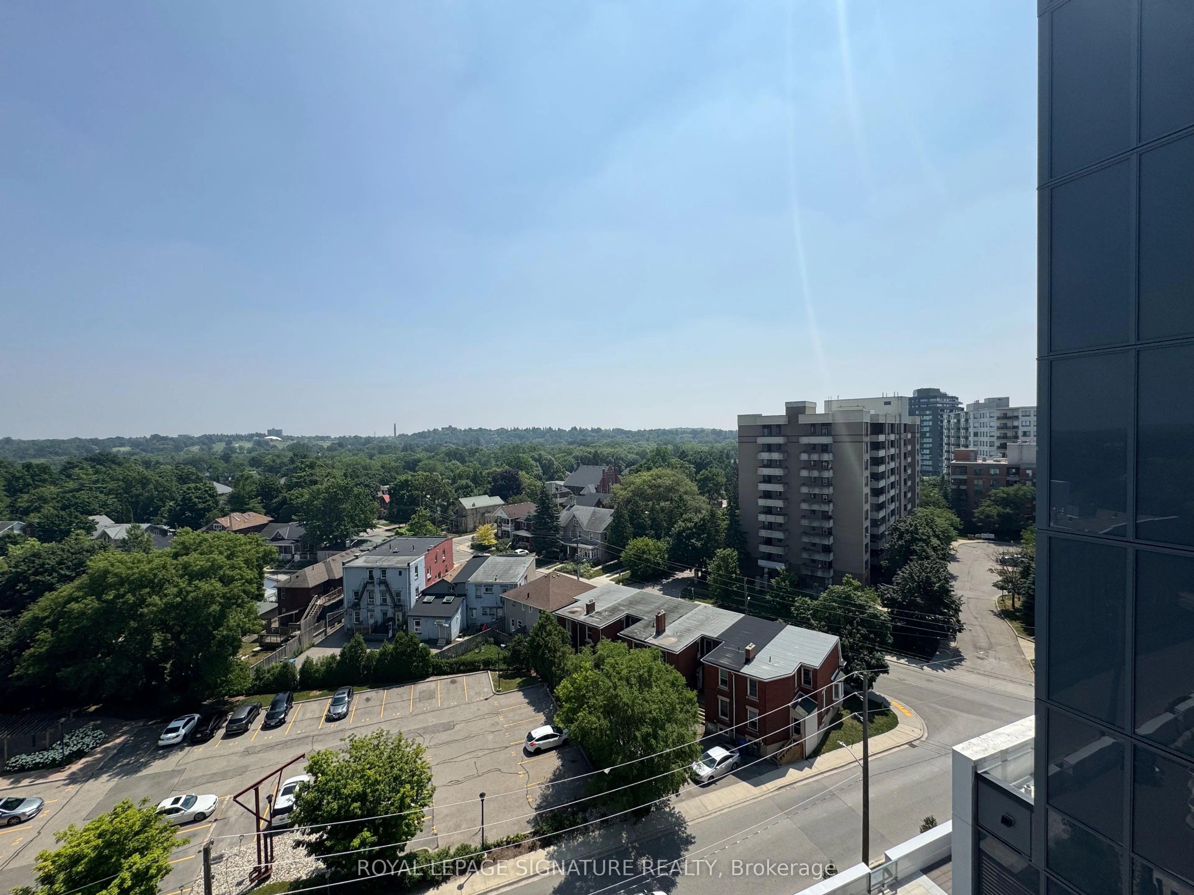 93 Arthur Street South, #902