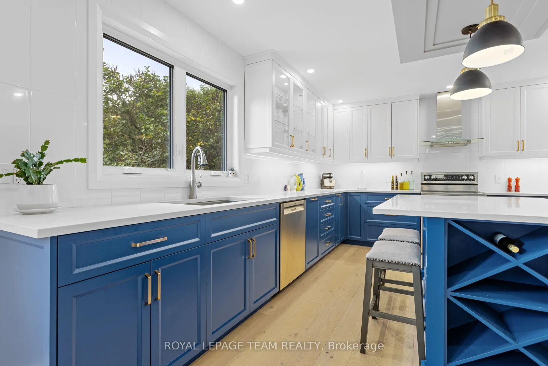 2248 Wallingford Way