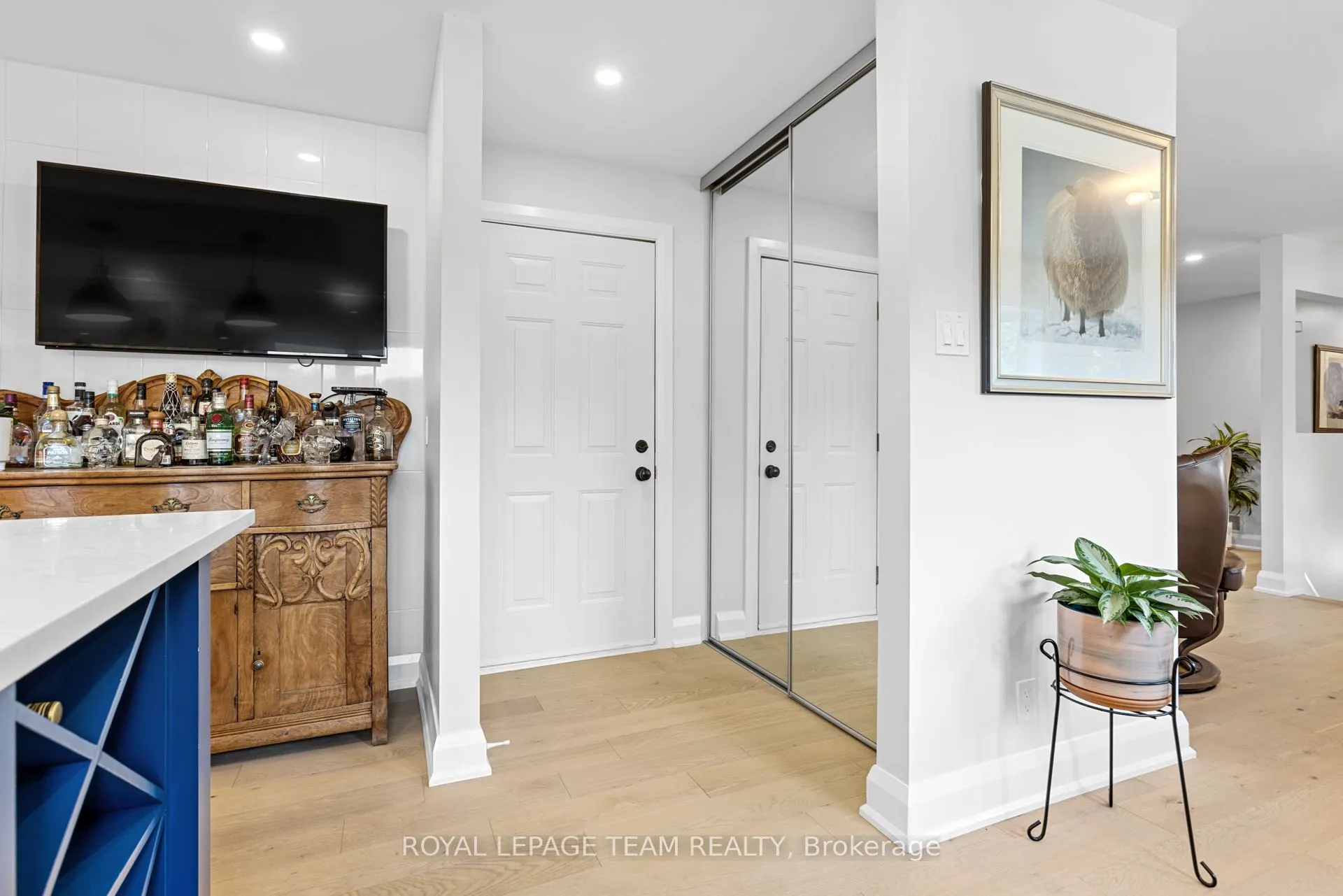 2248 Wallingford Way