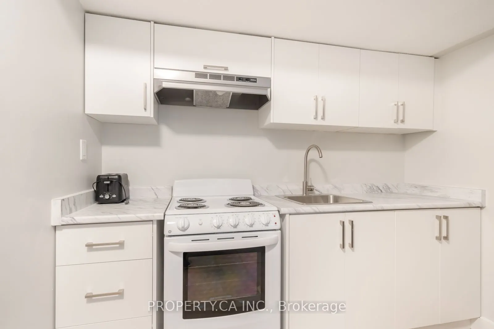 128 Trefusis Street, #Basement