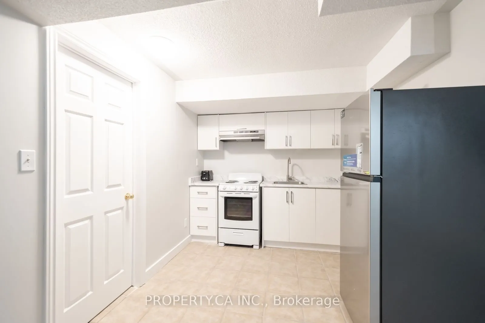 128 Trefusis Street, #Basement